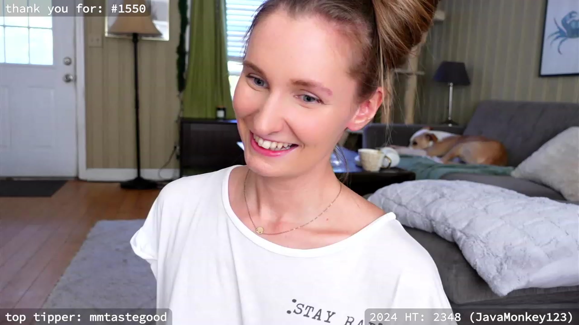 Gallery image thumbnail from hi_ella's myfreecams stream on, 01/27/2024, 20:00 image 19 of 20