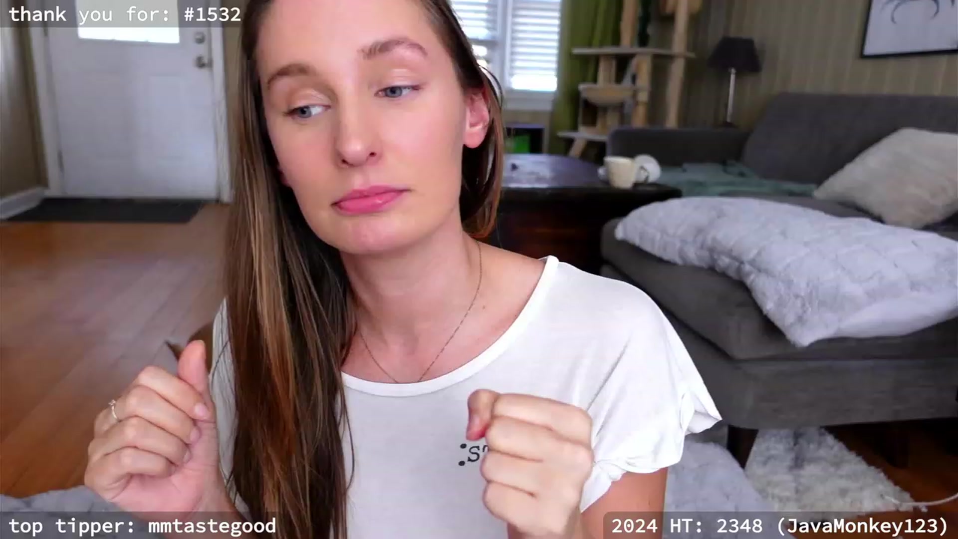 Gallery image thumbnail from hi_ella's myfreecams stream on, 01/27/2024, 20:55 image 8 of 20