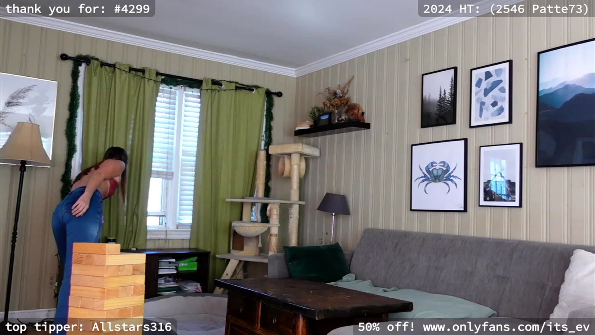 Gallery image thumbnail from hi_ella's myfreecams stream on, 02/03/2024, 20:14 image 14 of 20
