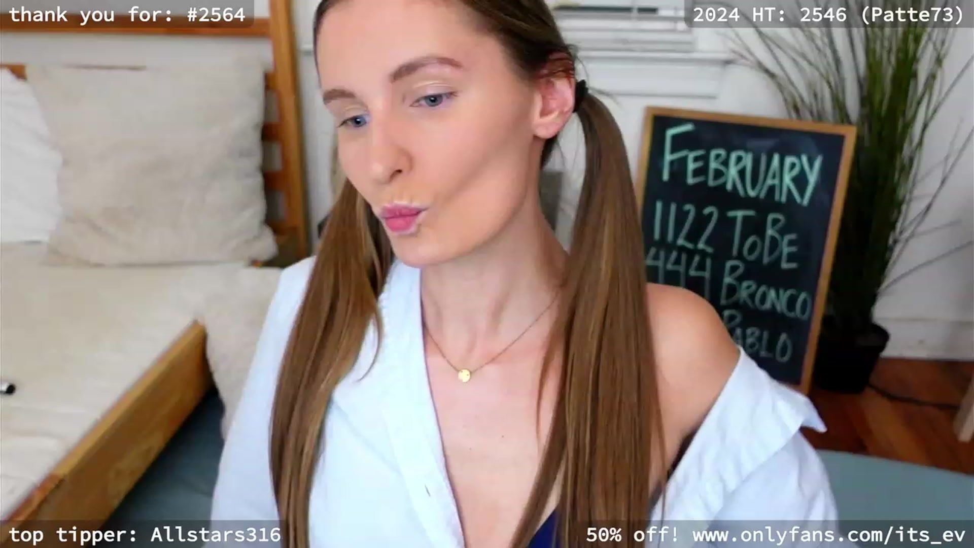 Gallery image thumbnail from hi_ella's myfreecams stream on, 02/09/2024, 02:35 image 14 of 20