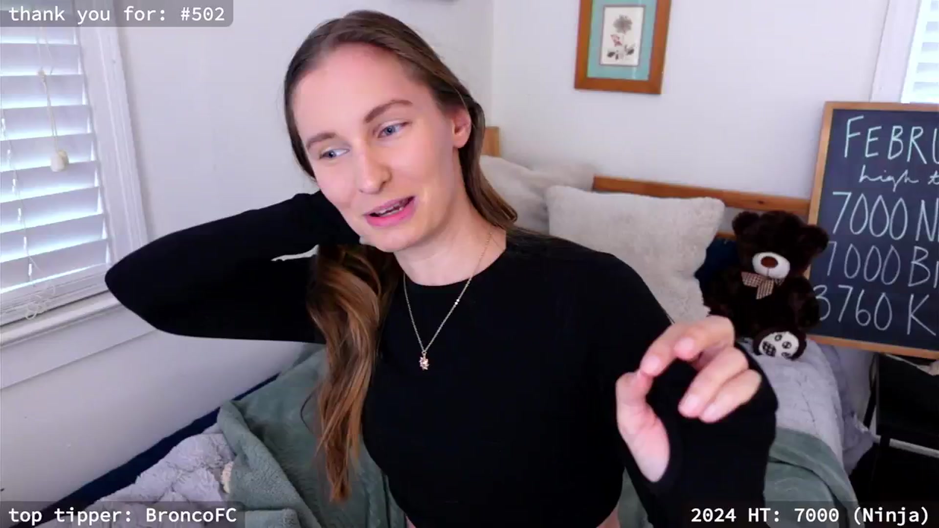Gallery image thumbnail from hi_ella's myfreecams stream on, 02/25/2024, 20:41 image 12 of 20