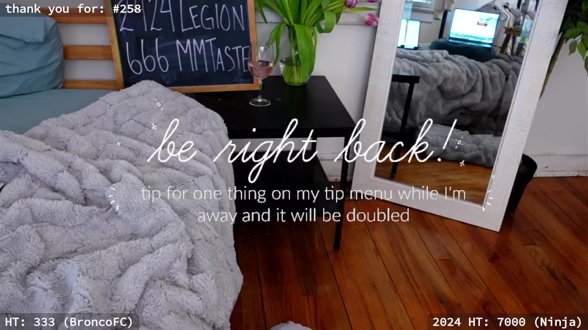 Gallery image thumbnail from hi_ella's myfreecams stream on, 03/10/2024, 21:15 image 4 of 20