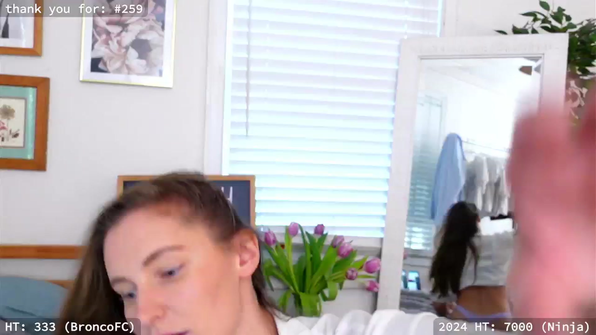 Gallery image thumbnail from hi_ella's myfreecams stream on, 03/10/2024, 21:53 image 10 of 20