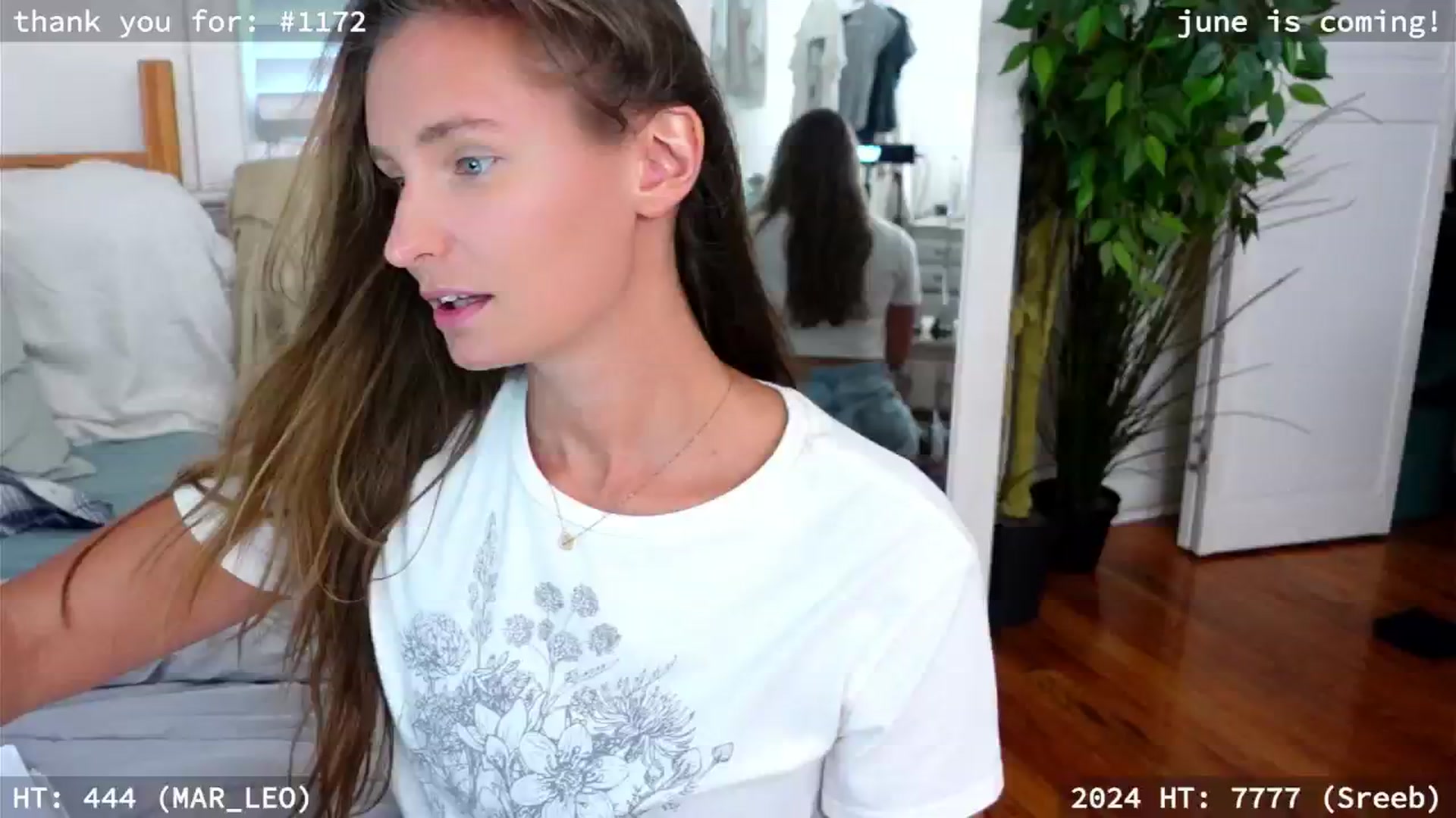 Gallery image thumbnail from hi_ella's myfreecams stream on, 05/03/2024, 22:41 image 20 of 20
