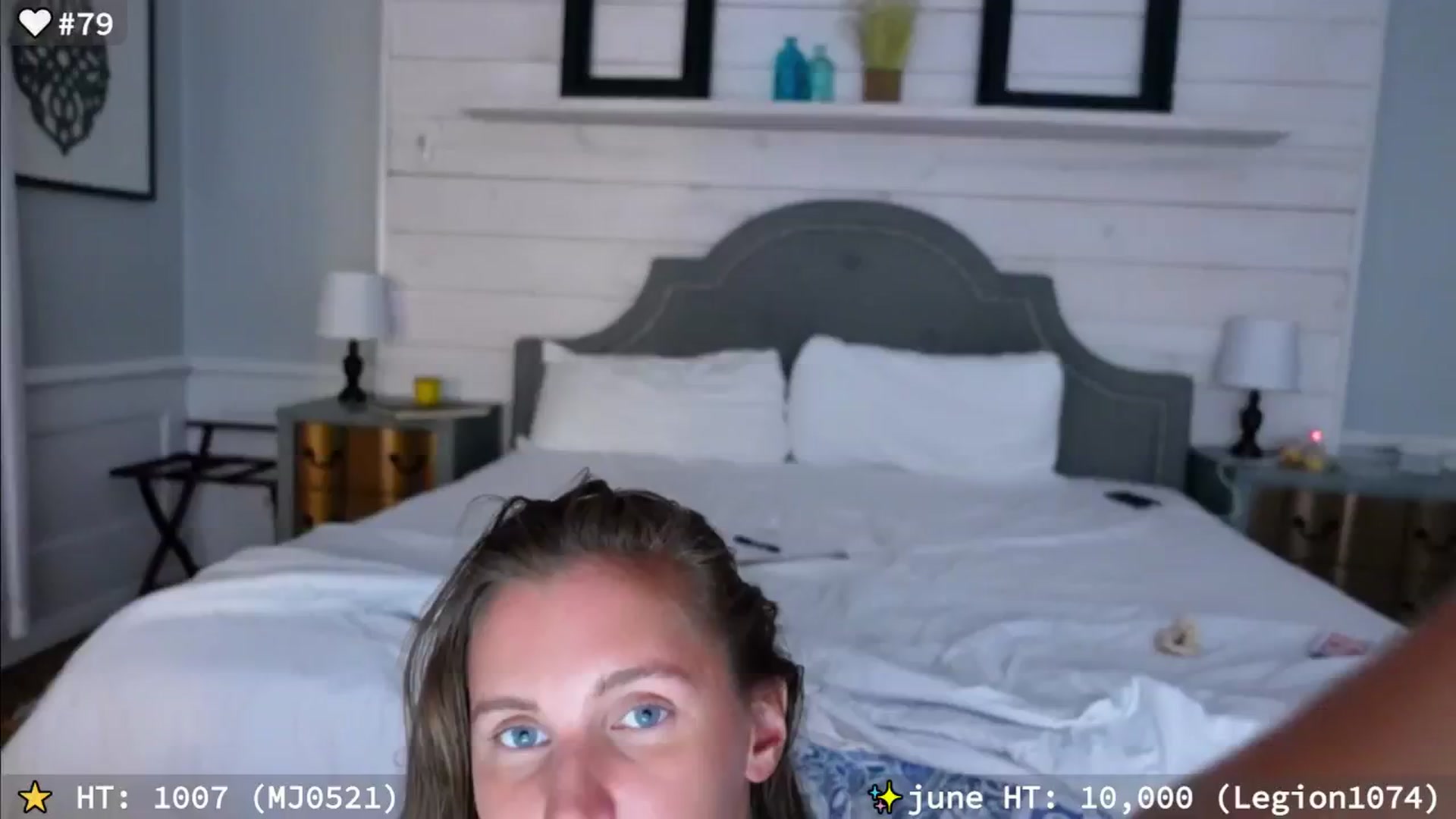 Gallery image thumbnail from hi_ella's myfreecams stream on, 06/16/2024, 02:18 image 14 of 20