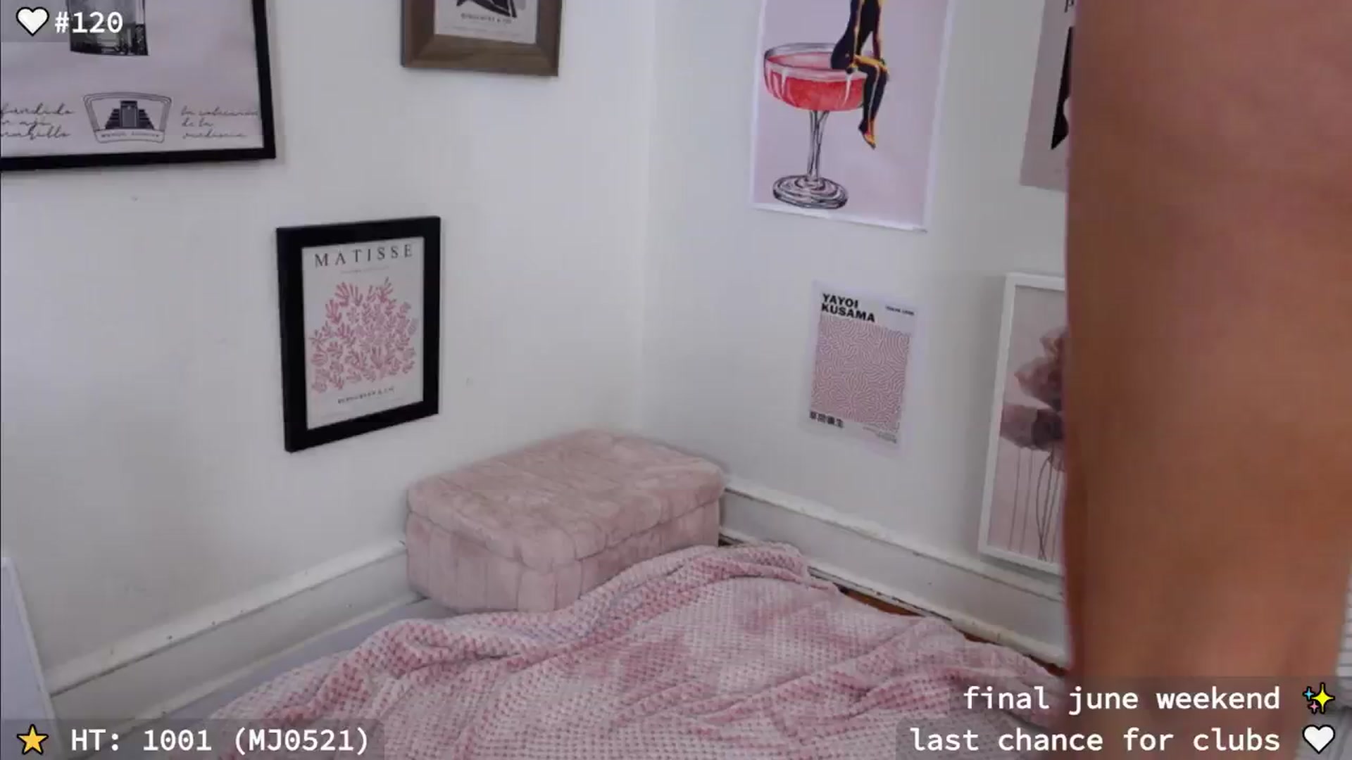 Gallery image thumbnail from hi_ella's myfreecams stream on, 06/30/2024, 23:28 image 19 of 20