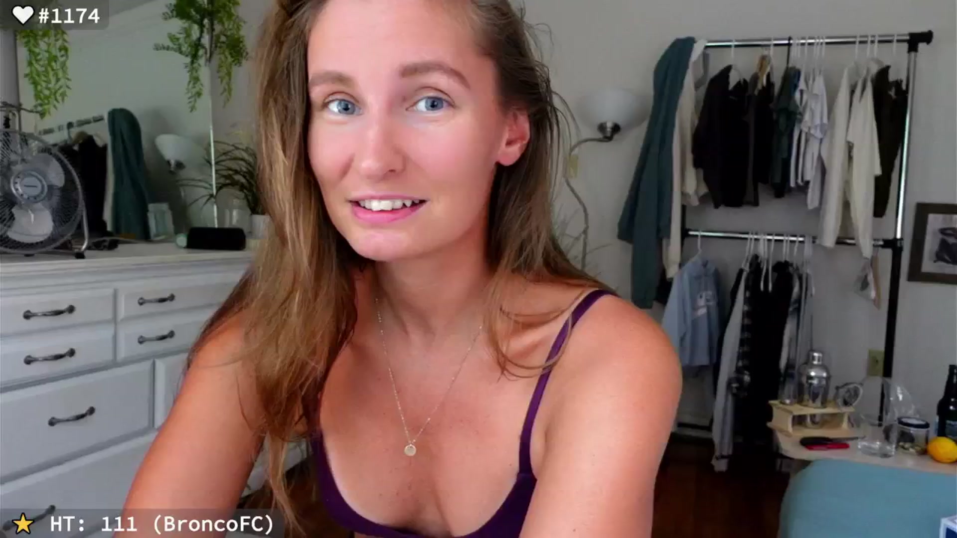 Gallery image thumbnail from hi_ella's myfreecams stream on, 09/13/2024, 20:27 image 6 of 20
