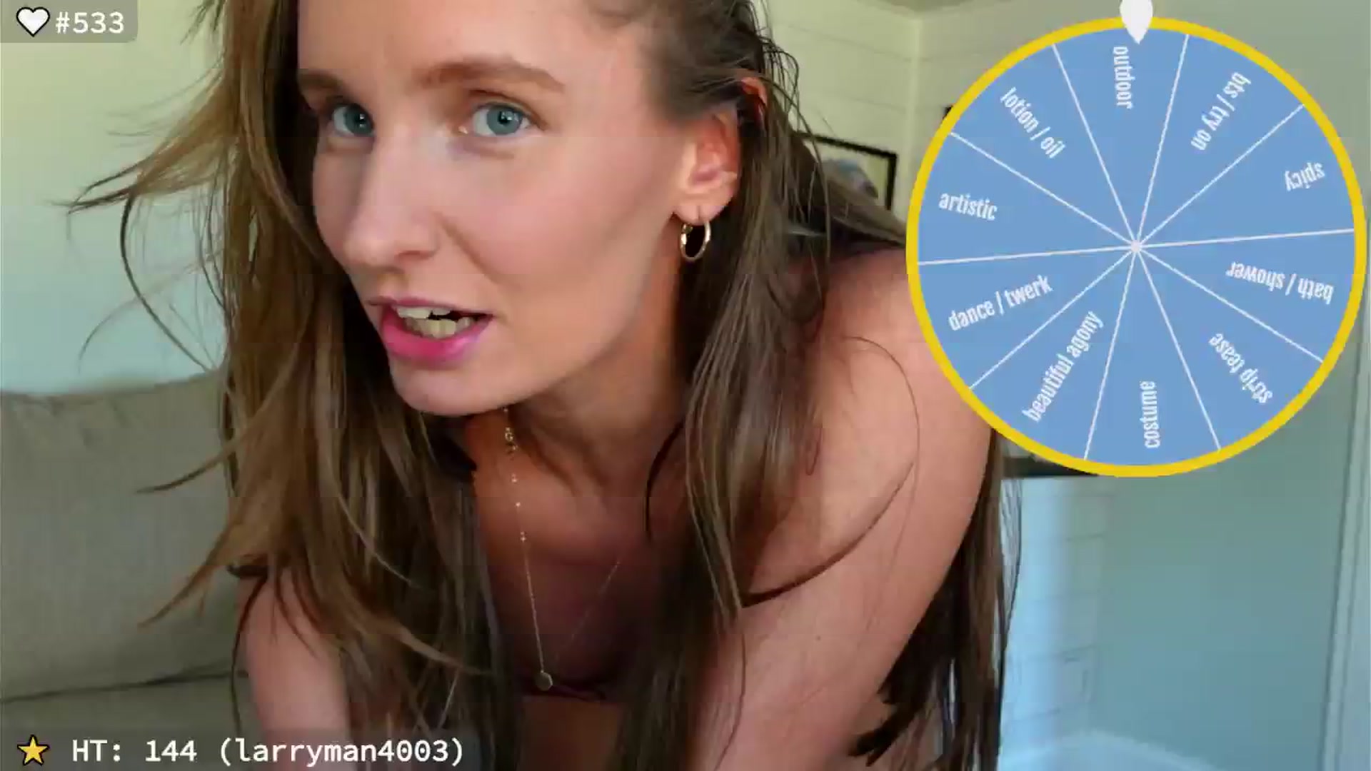 Gallery image thumbnail from hi_ella's myfreecams stream on, 10/23/2024, 21:24 image 14 of 20