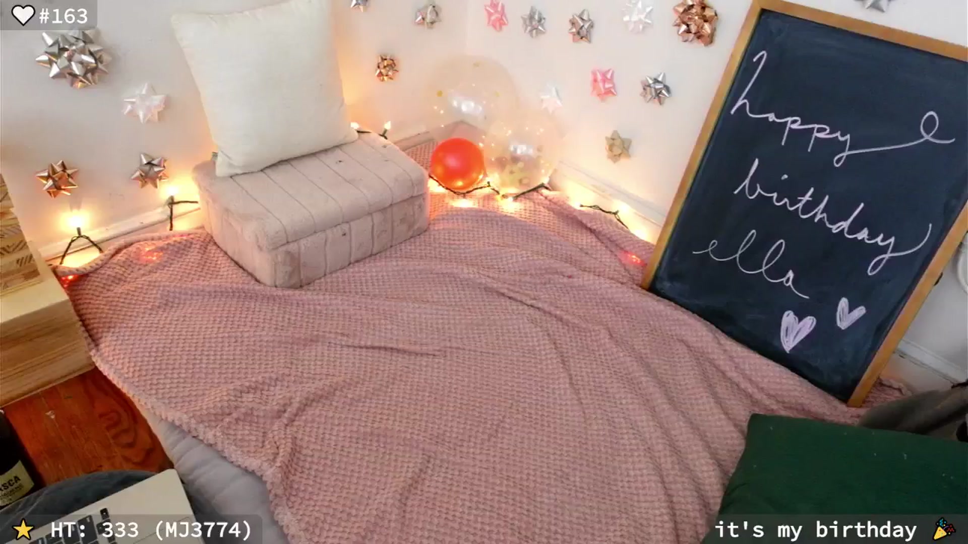 Gallery image thumbnail from hi_ella's myfreecams stream on, 12/28/2024, 22:32 image 14 of 20