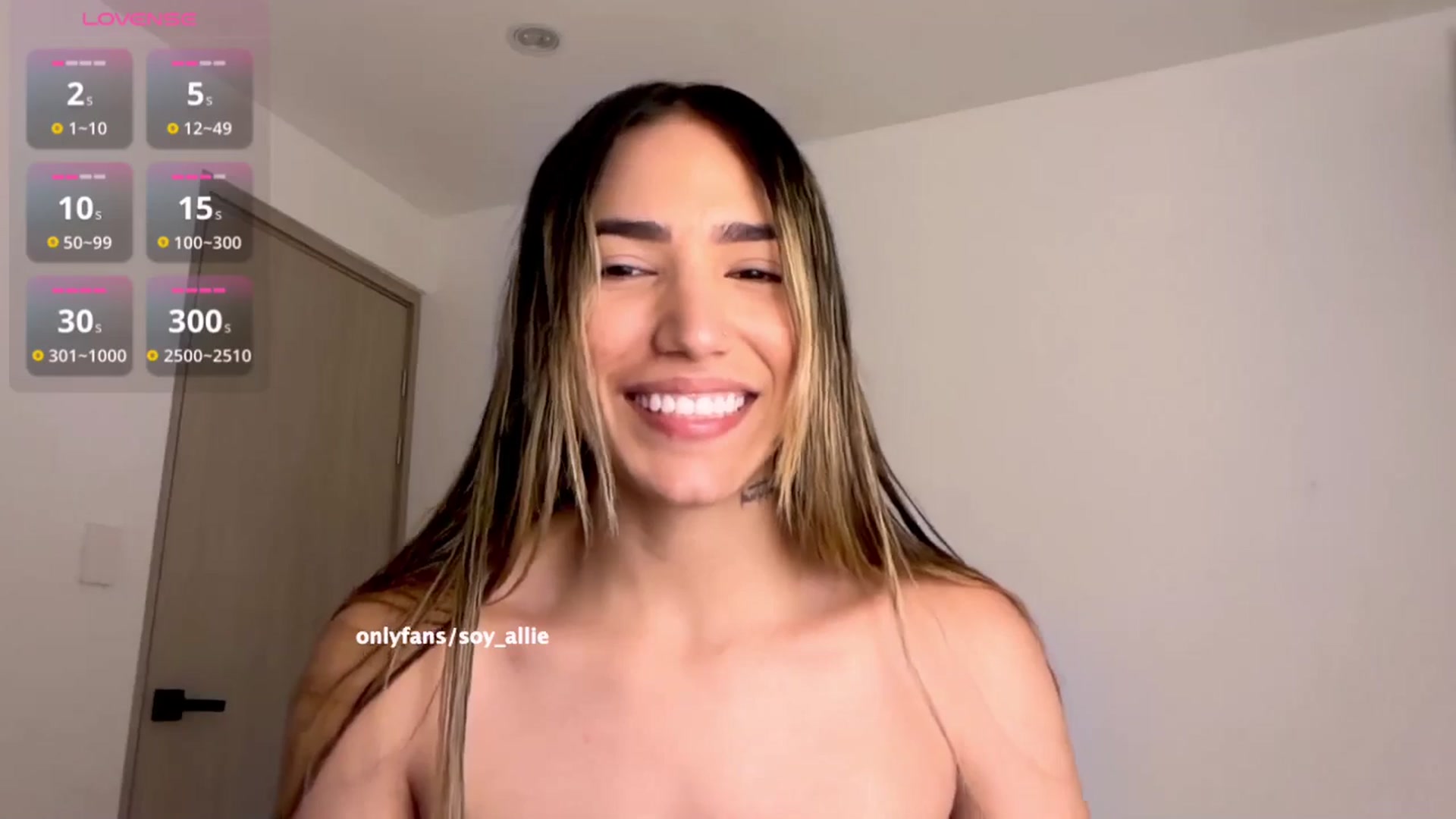 Gallery image thumbnail from hiallie_'s myfreecams stream on, 03/14/2026, 14:27 image 12 of 20