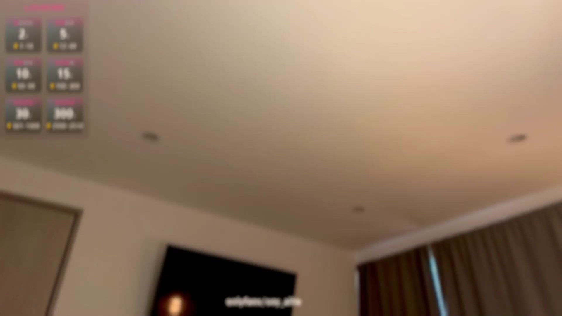 Gallery image thumbnail from hiallie_'s myfreecams stream on, 05/04/2026, 15:03 image 17 of 20