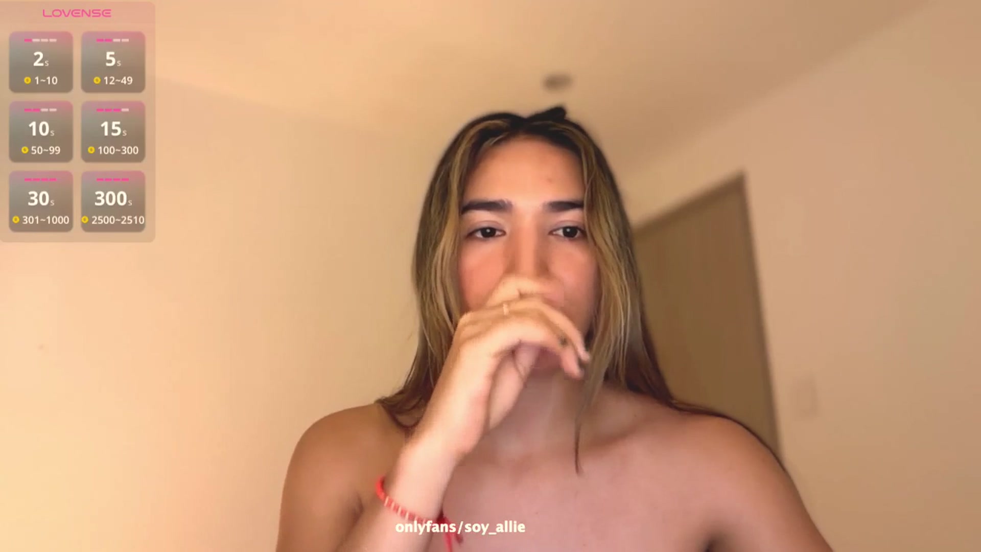 Gallery image thumbnail from hiallie_'s myfreecams stream on, 05/11/2026, 14:51 image 3 of 20