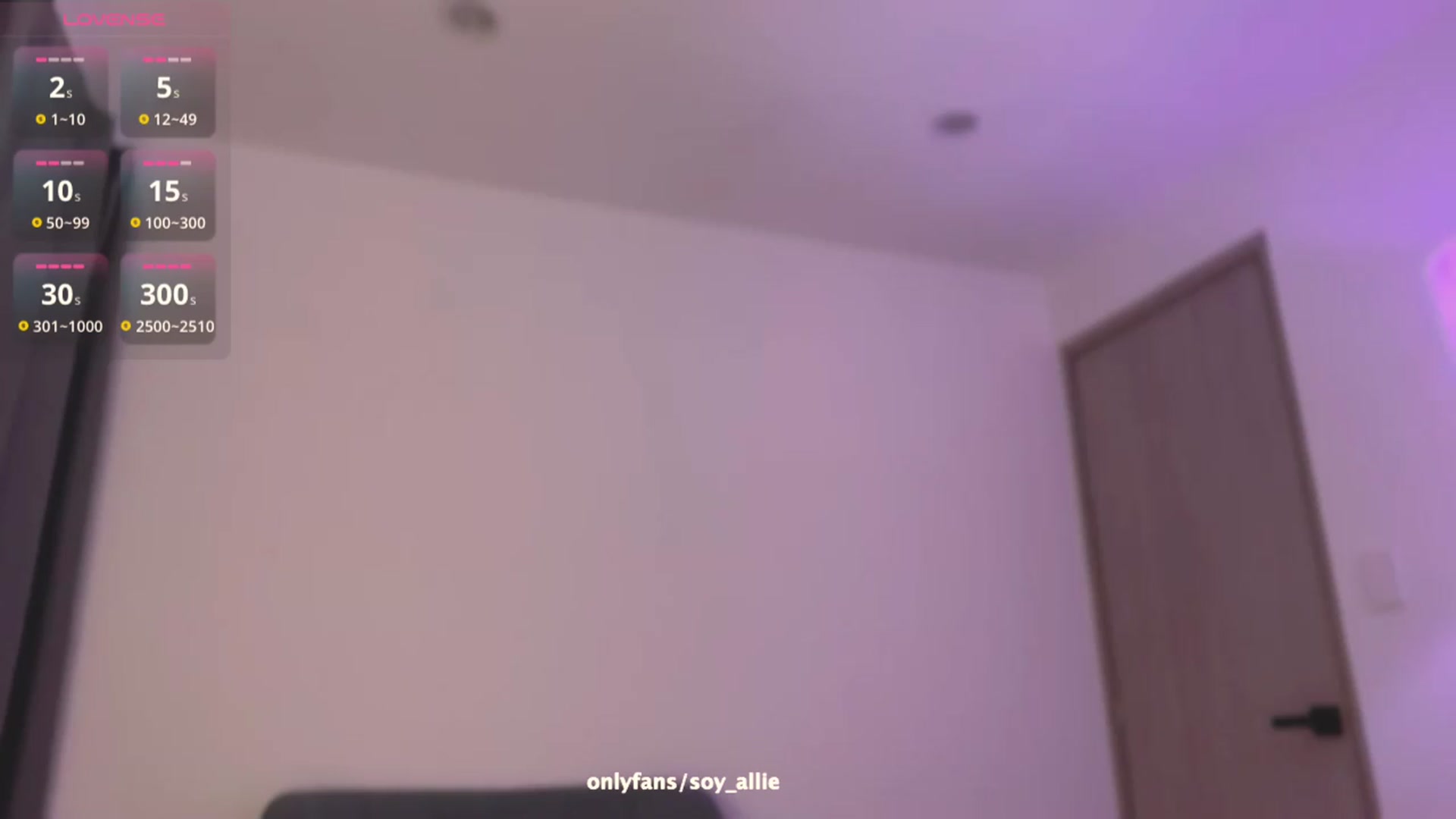 Gallery image thumbnail from hiallie_'s myfreecams stream on, 06/01/2026, 13:23 image 17 of 20