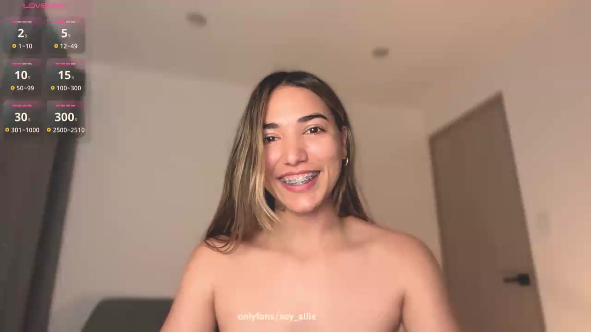 Gallery image thumbnail from hiallie_'s myfreecams stream on, 06/12/2026, 13:52 image 11 of 20