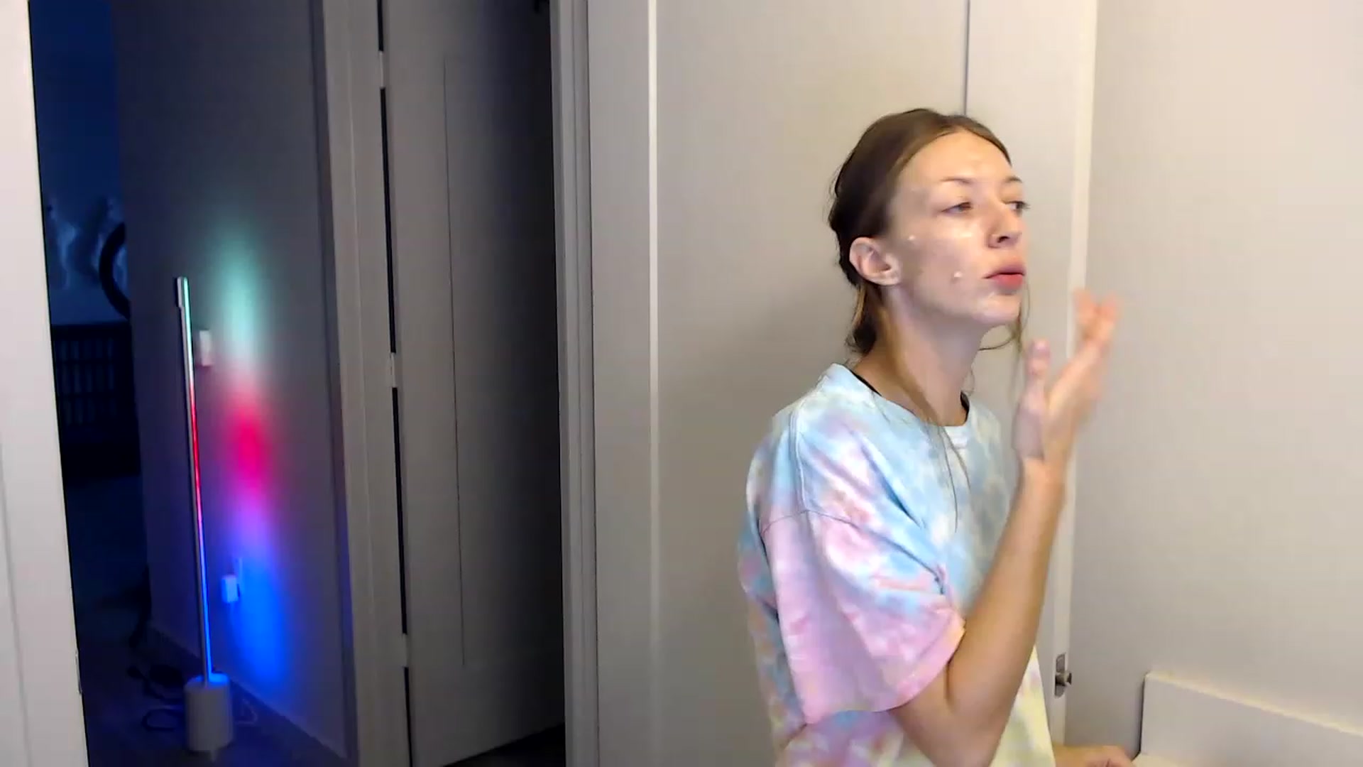 Gallery image thumbnail from highfrequency's myfreecams stream on, 12/07/2022, 22:51 image 2 of 20