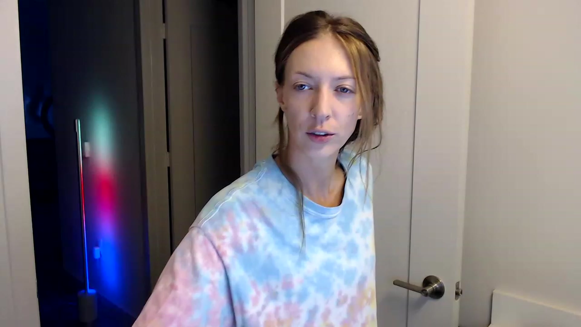 Gallery image thumbnail from highfrequency's myfreecams stream on, 12/07/2022, 22:51 image 5 of 20
