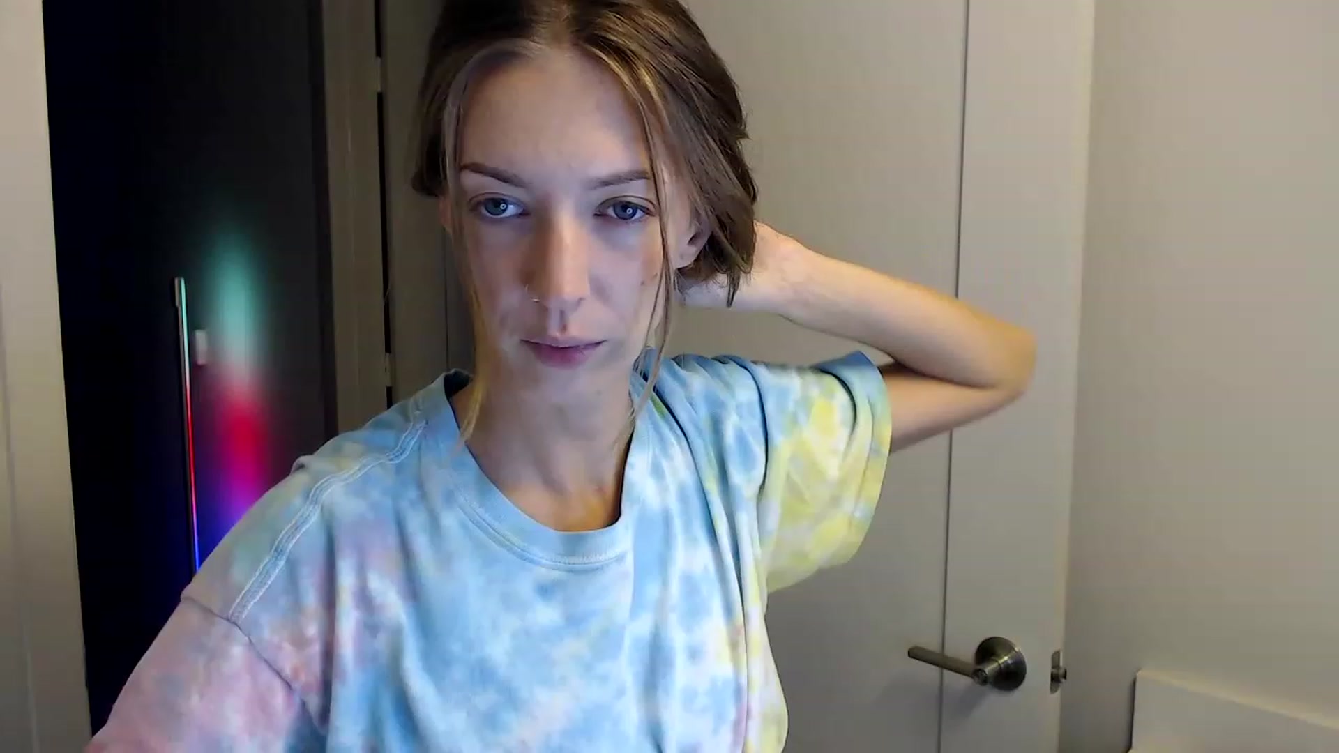 Gallery image thumbnail from highfrequency's myfreecams stream on, 12/07/2022, 22:51 image 12 of 20