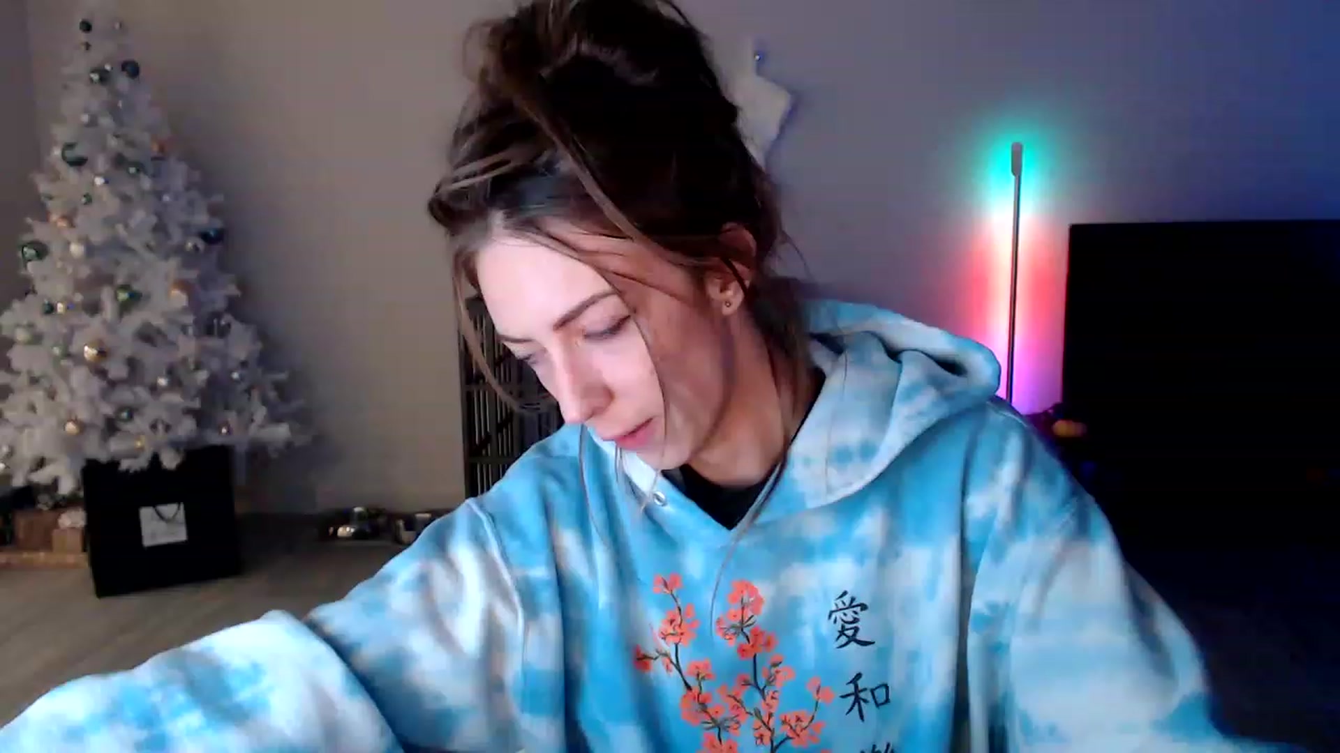 Gallery image thumbnail from highfrequency's myfreecams stream on, 12/11/2022, 02:29 image 1 of 20