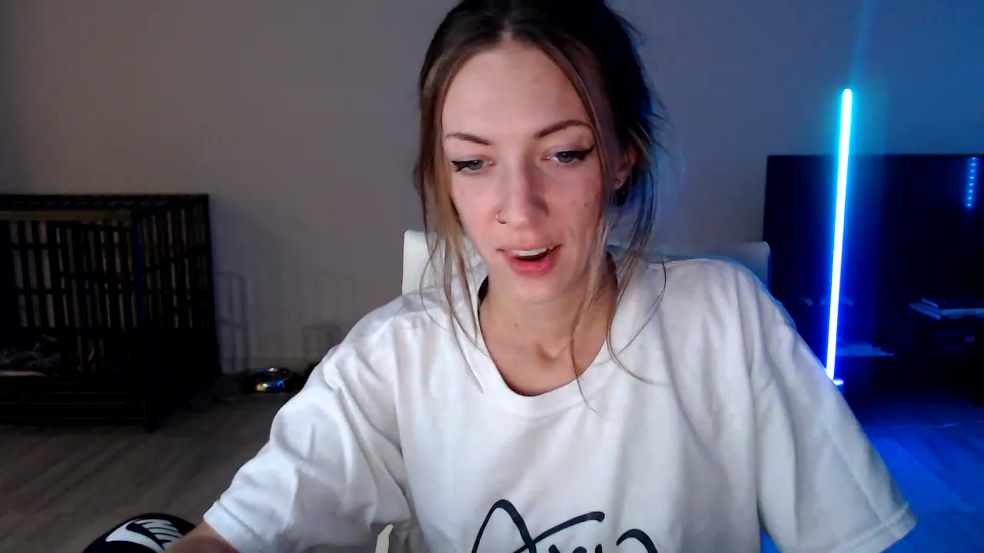 Gallery image thumbnail from highfrequency's myfreecams stream on, 01/02/2023, 05:35 image 17 of 20