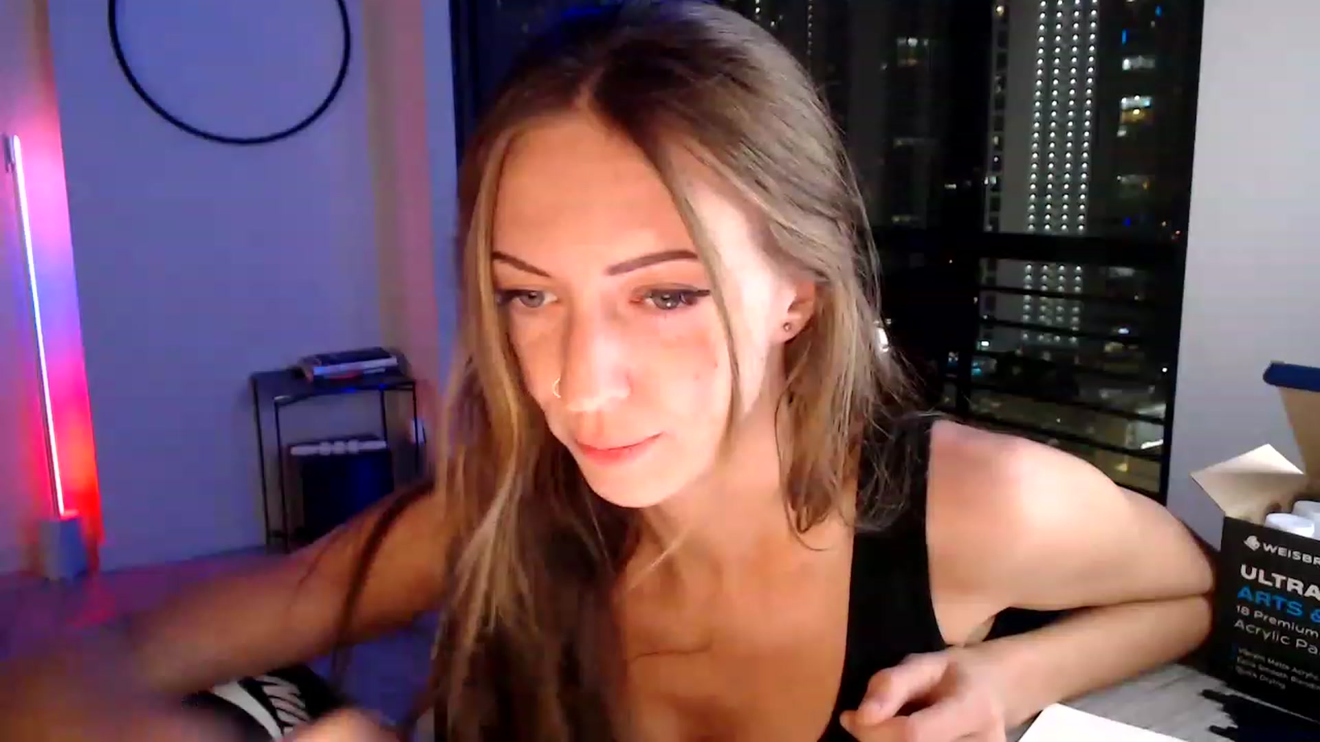 Gallery image thumbnail from highfrequency's myfreecams stream on, 01/21/2023, 03:41 image 13 of 20