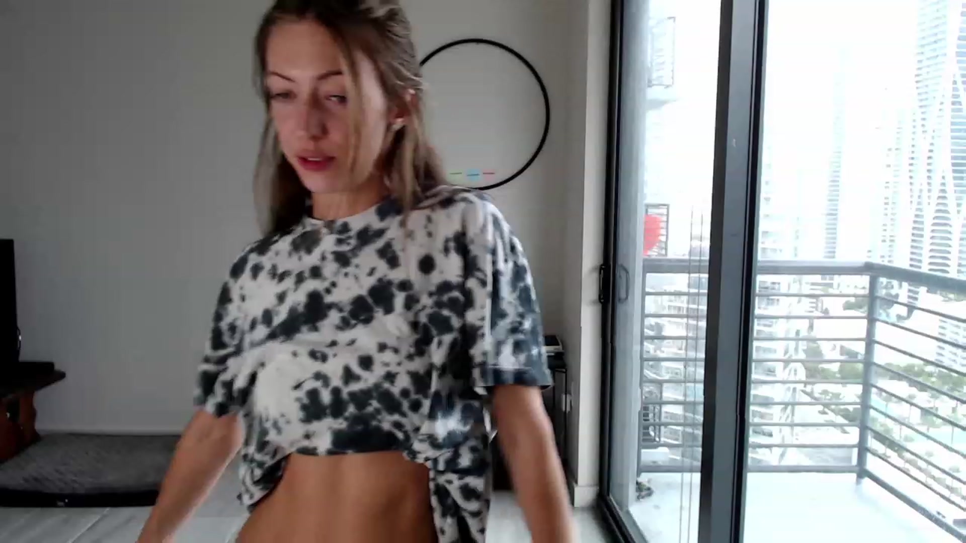 Gallery image thumbnail from highfrequency's myfreecams stream on, 02/04/2023, 17:36 image 11 of 20