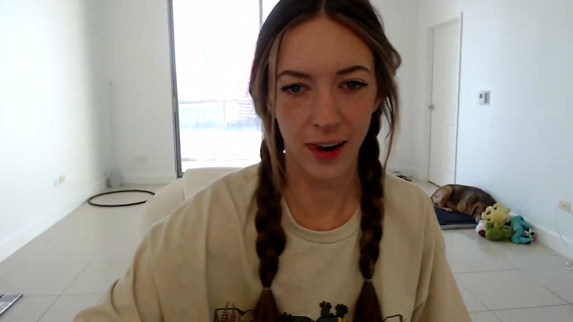 Gallery image thumbnail from highfrequency's myfreecams stream on, 10/25/2023, 17:39 image 8 of 20