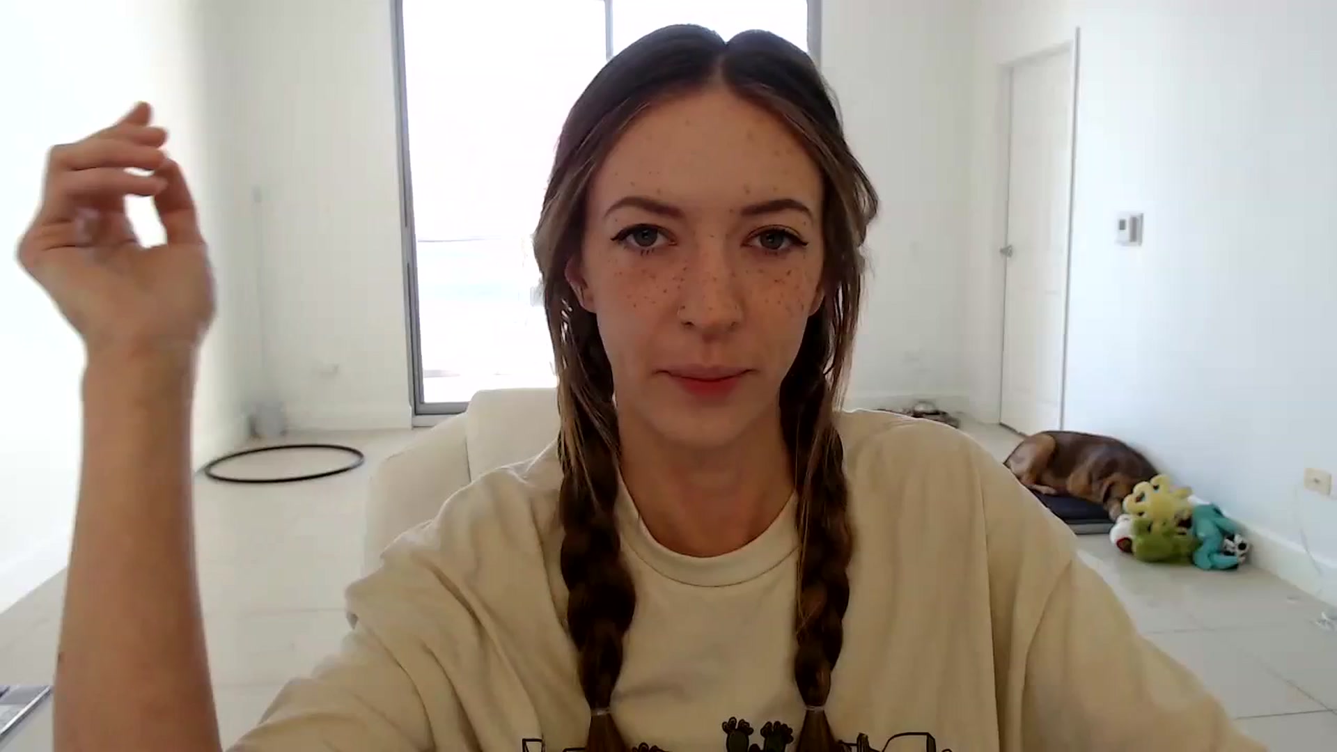 Gallery image thumbnail from highfrequency's myfreecams stream on, 10/25/2023, 17:39 image 2 of 20