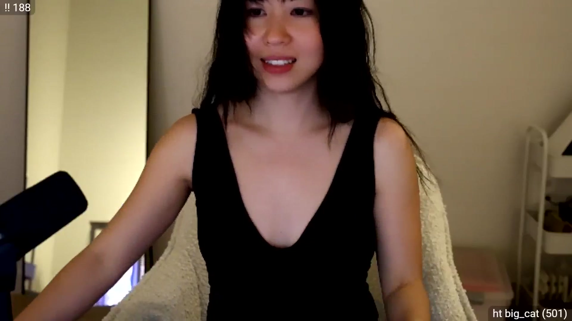 Gallery image thumbnail from hiigirlbye's myfreecams stream on, 04/29/2025, 04:05 image 20 of 20