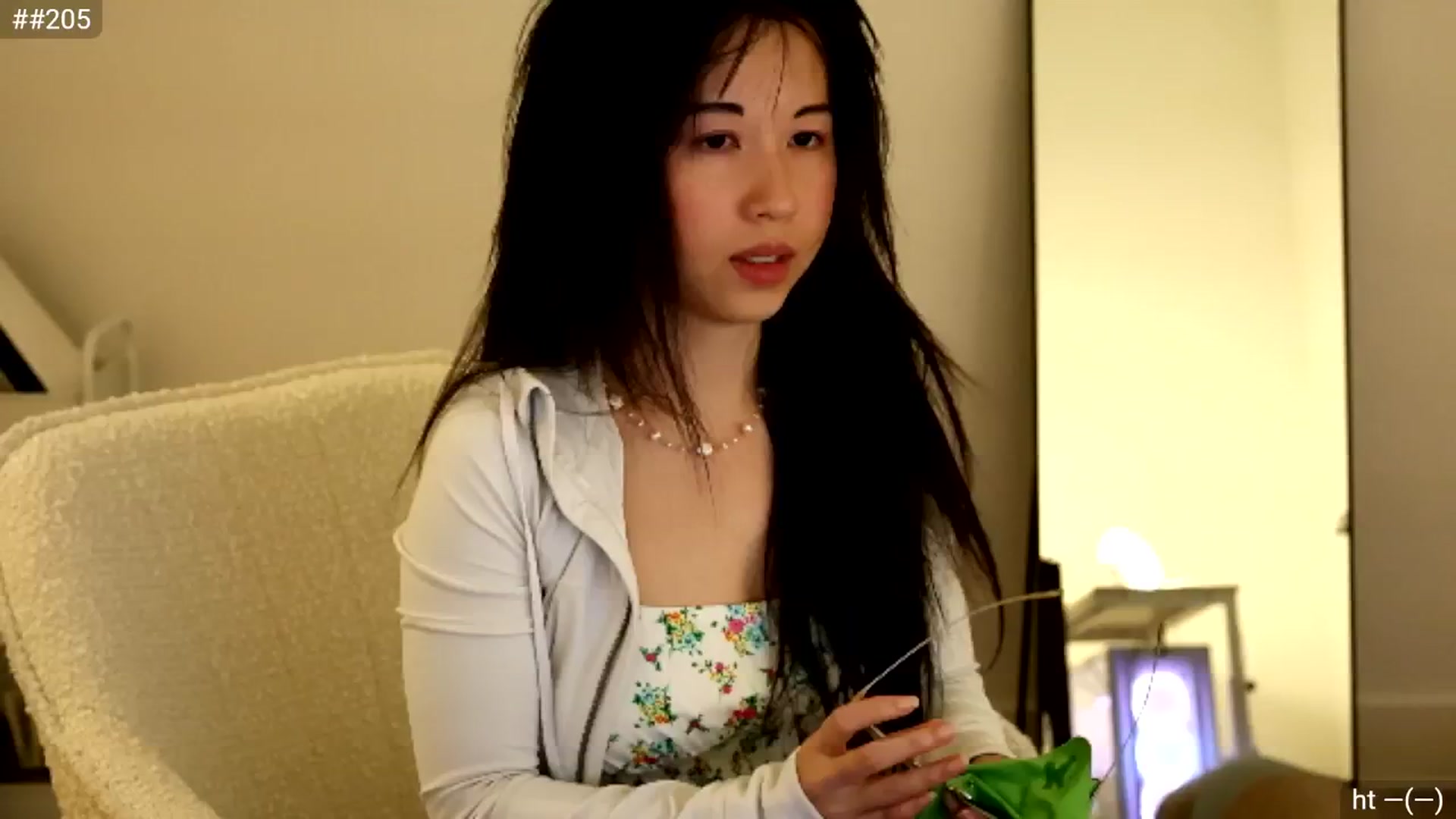 Gallery image thumbnail from hiigirlbye's myfreecams stream on, 05/01/2025, 03:32 image 3 of 20