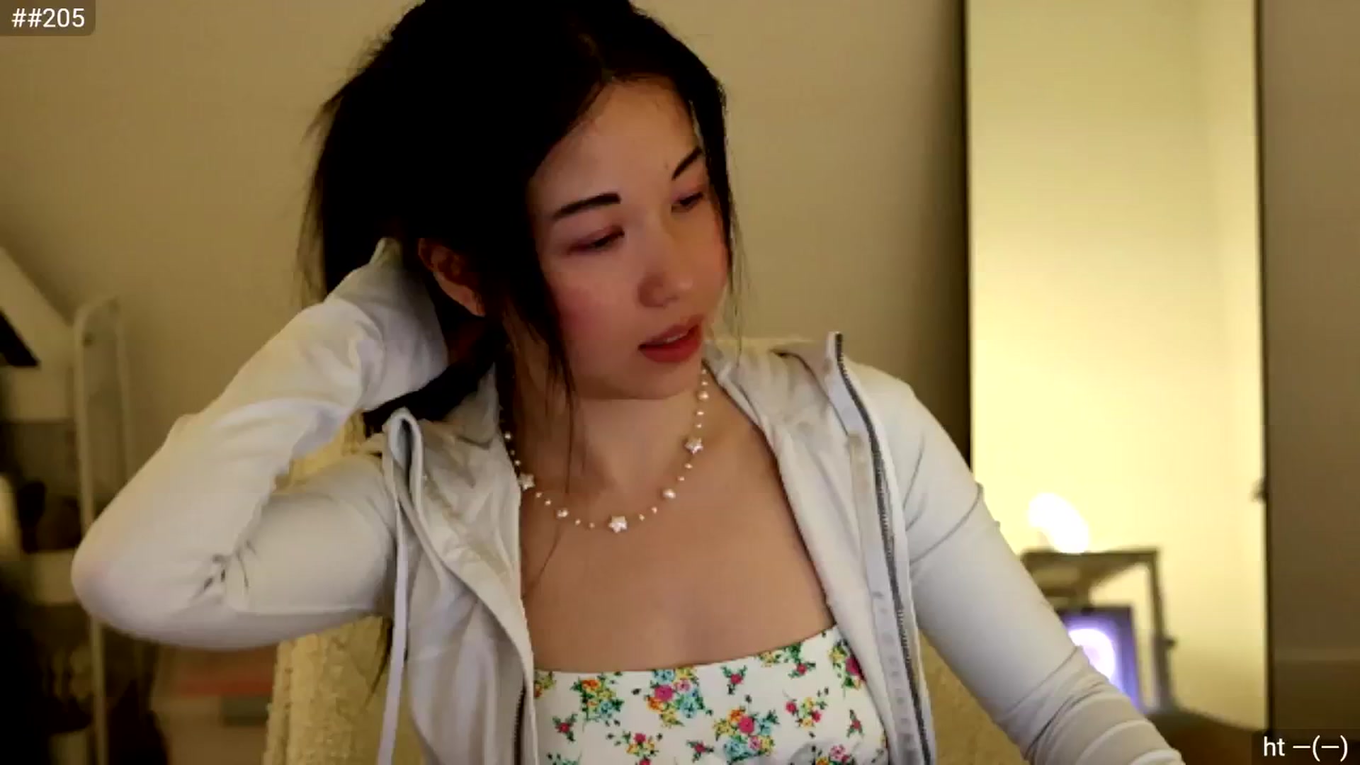 Gallery image thumbnail from hiigirlbye's myfreecams stream on, 05/01/2025, 03:32 image 2 of 20