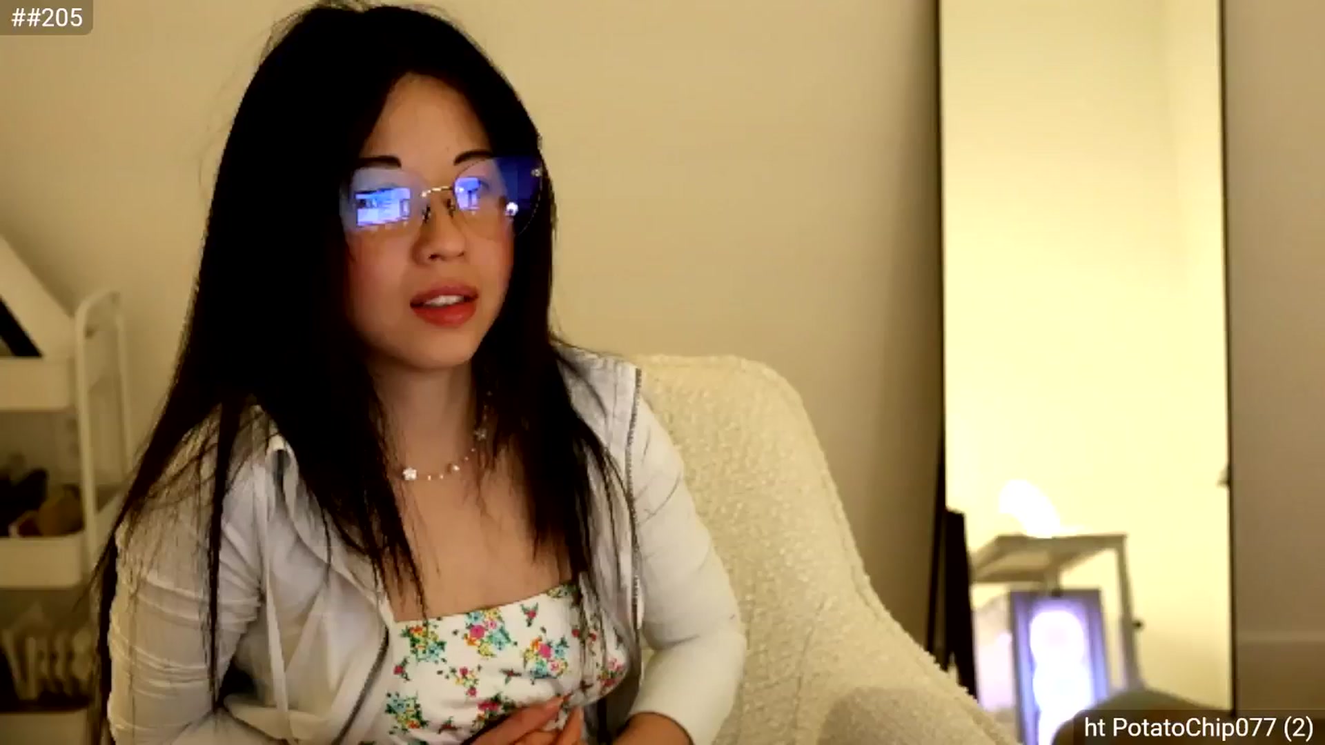 Gallery image thumbnail from hiigirlbye's myfreecams stream on, 05/01/2025, 03:32 image 11 of 20