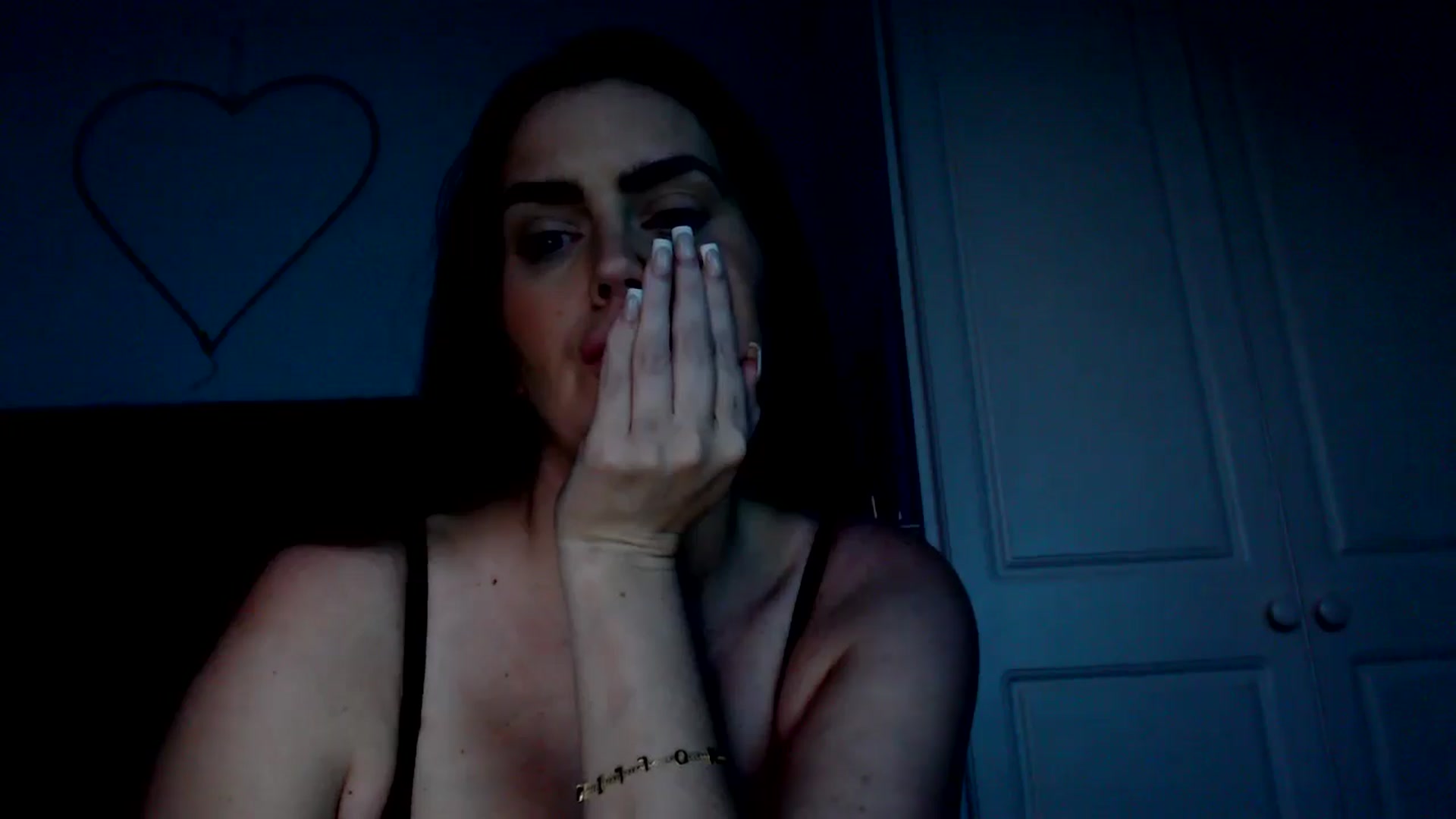 Gallery image thumbnail from holliewood1's myfreecams stream on, 10/22/2024, 16:49 image 12 of 20