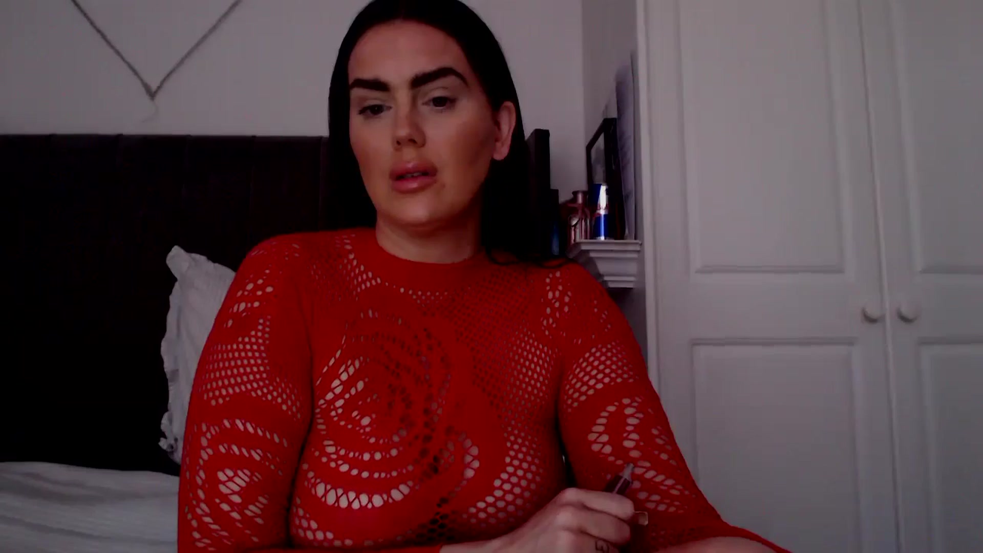 Gallery image thumbnail from holliewood1's myfreecams stream on, 10/23/2024, 12:41 image 15 of 20