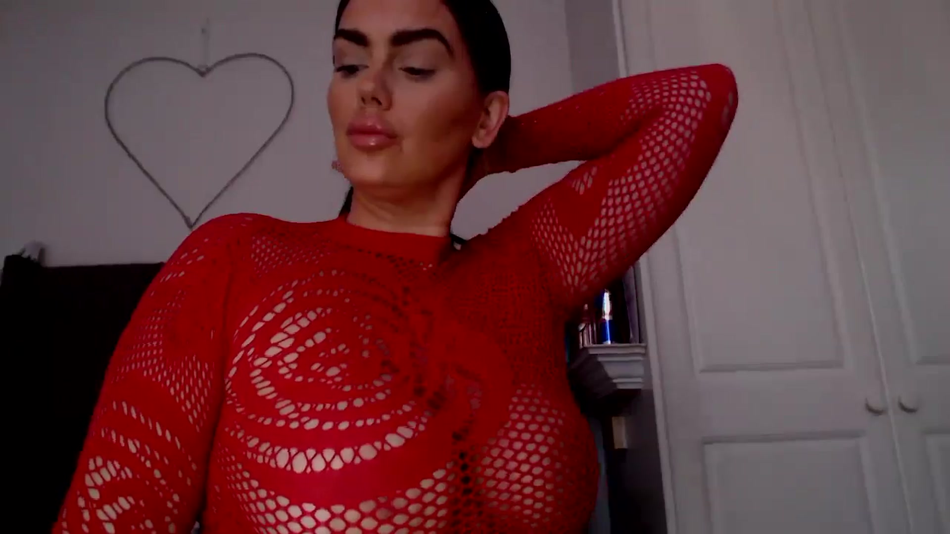 Gallery image thumbnail from holliewood1's myfreecams stream on, 10/23/2024, 12:41 image 2 of 20
