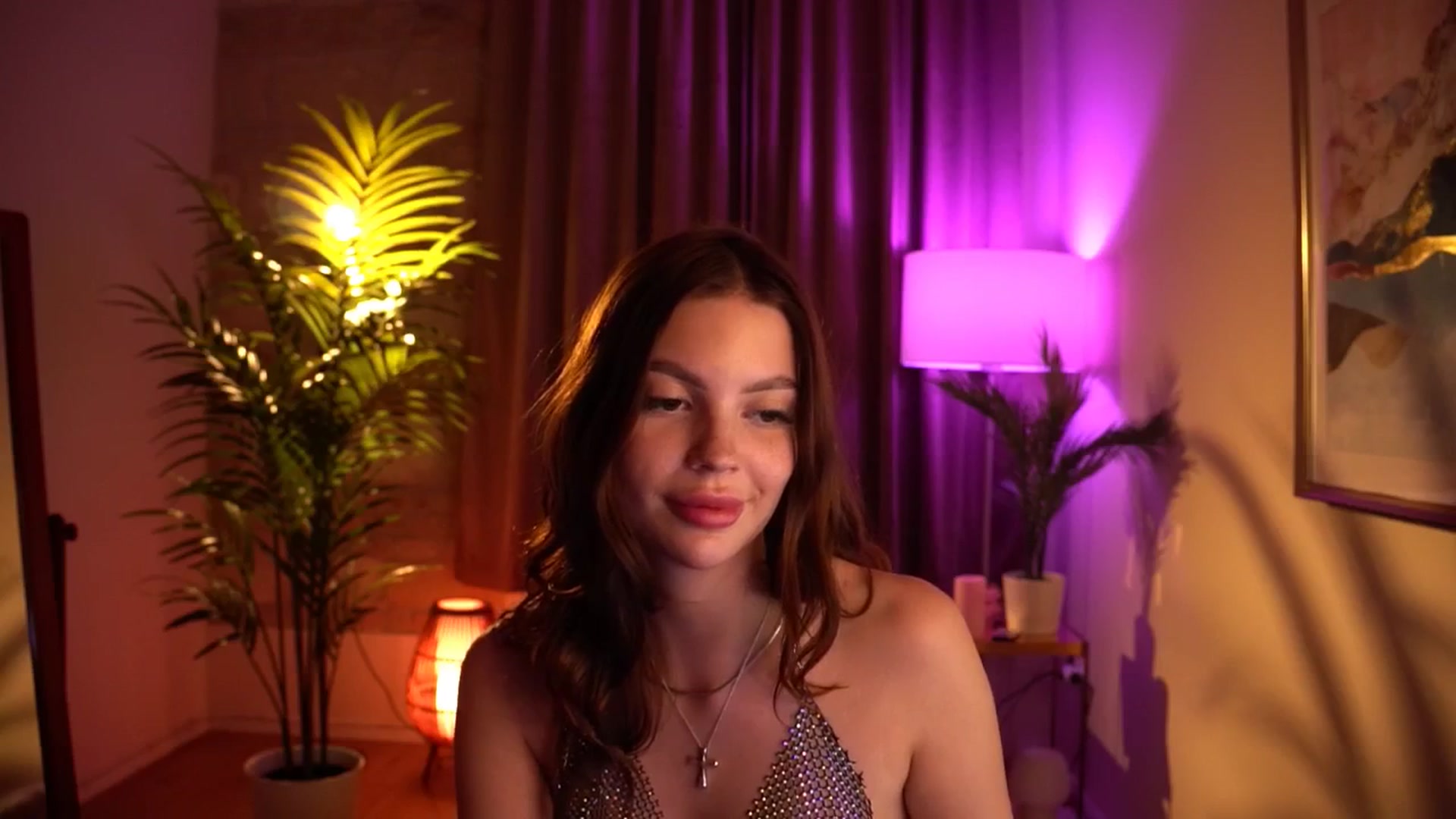 Gallery image thumbnail from hollydollly_'s myfreecams stream on, 05/09/2024, 23:30 image 20 of 20