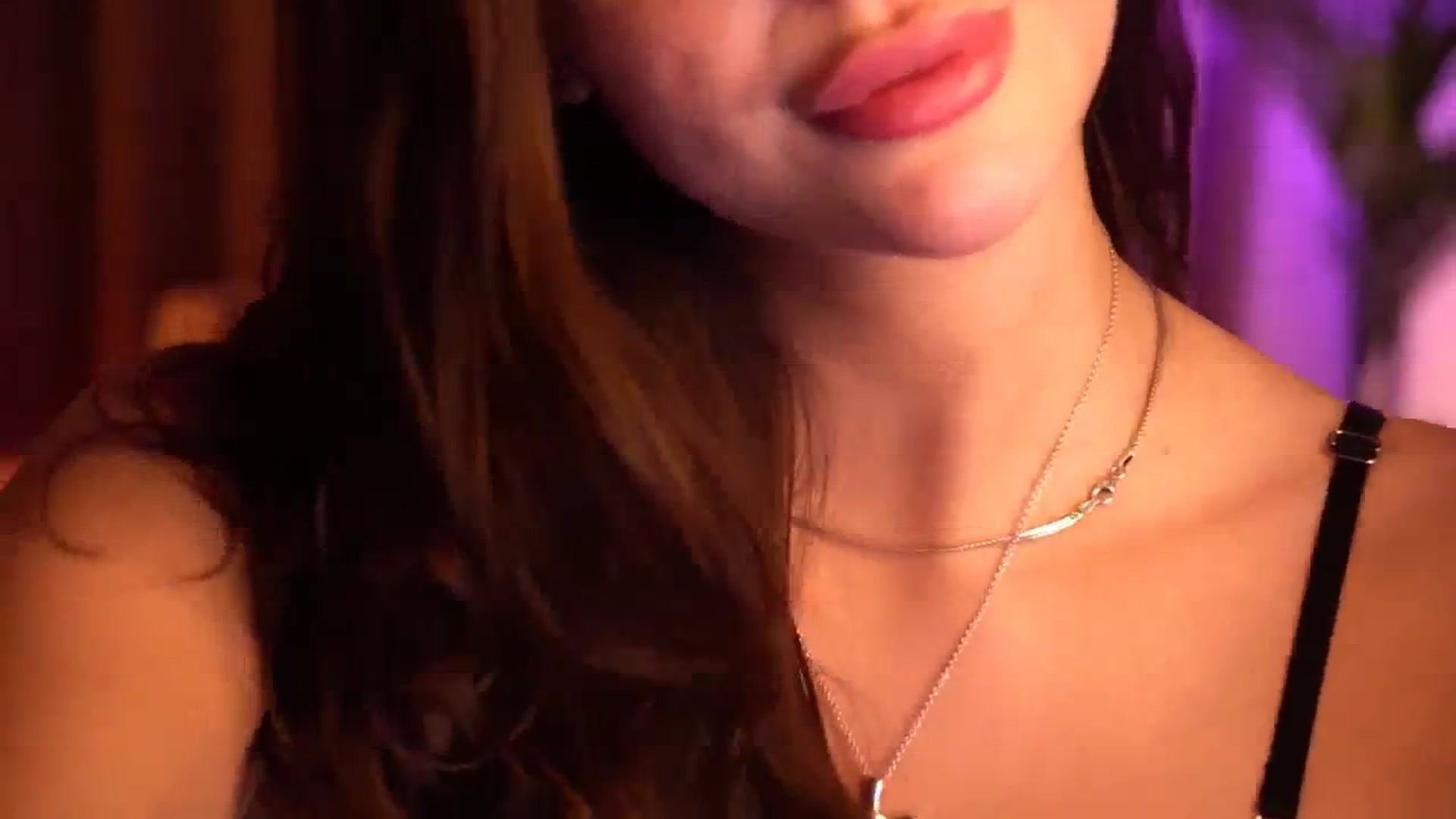 Gallery image thumbnail from hollydollly_'s myfreecams stream on, 06/20/2024, 16:53 image 12 of 20