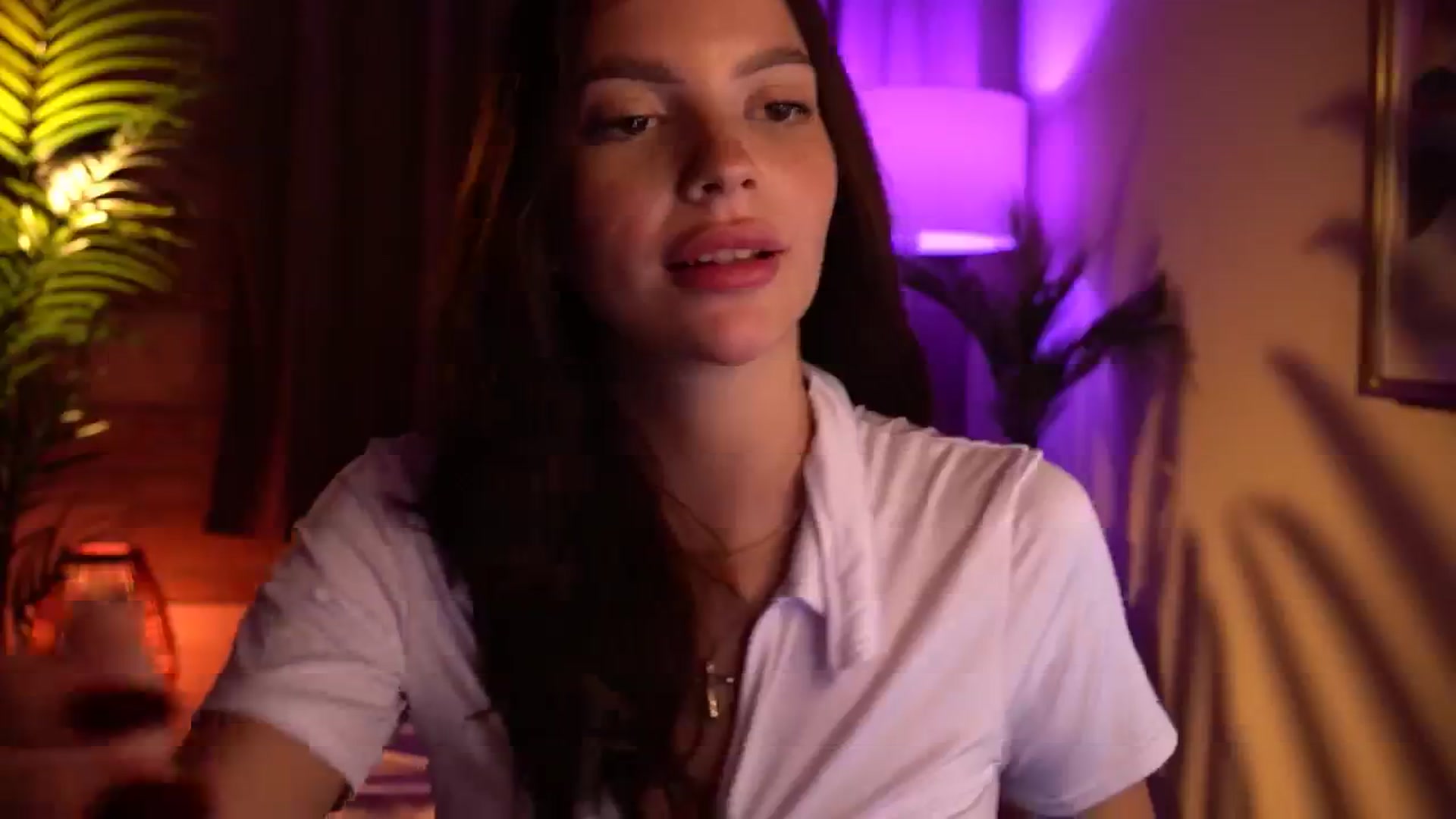 Gallery image thumbnail from hollydollly_'s myfreecams stream on, 07/02/2024, 19:54 image 11 of 20