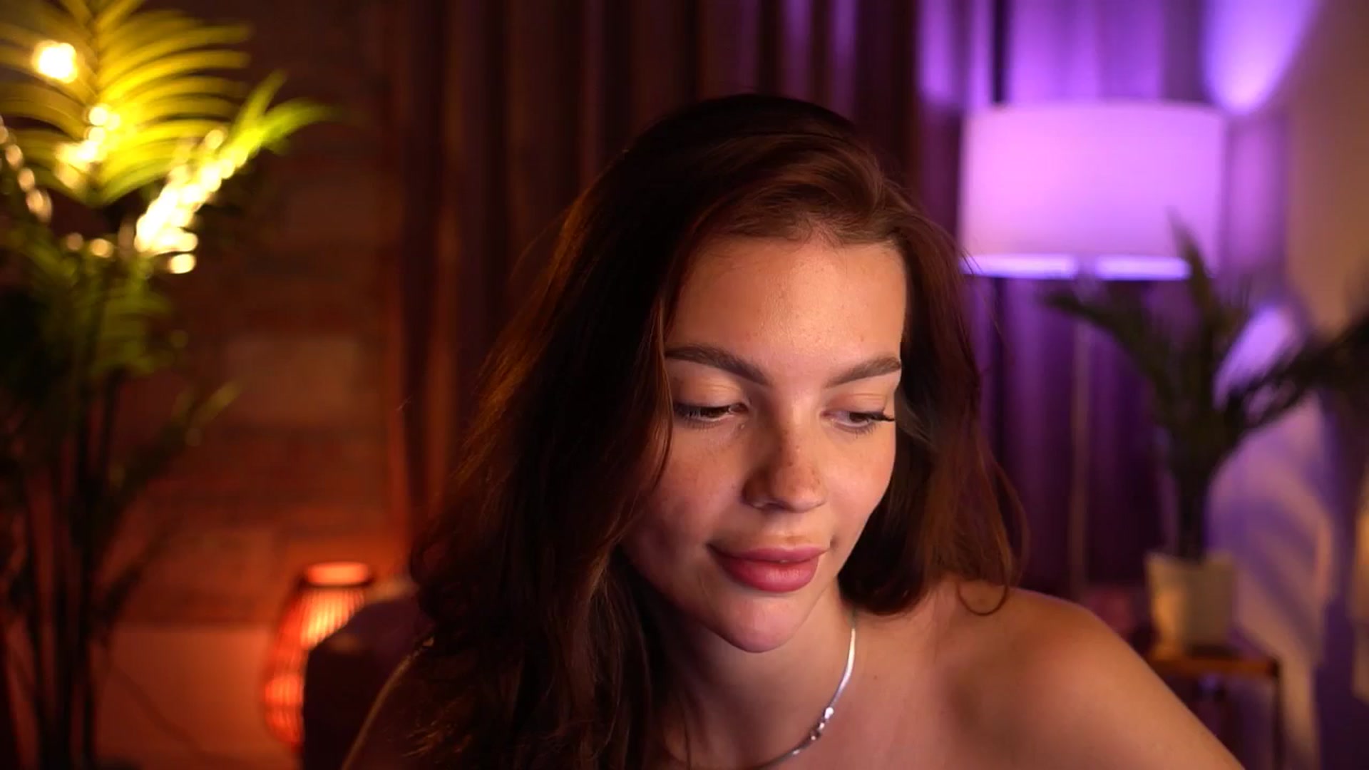 Gallery image thumbnail from hollydollly_'s myfreecams stream on, 09/01/2024, 21:44 image 17 of 20