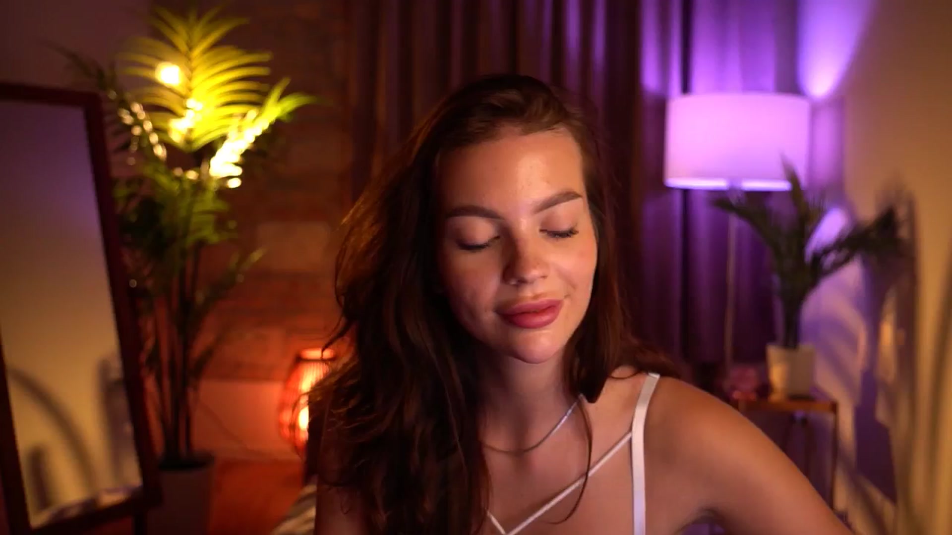 Gallery image thumbnail from hollydollly_'s myfreecams stream on, 09/01/2024, 21:44 image 5 of 20