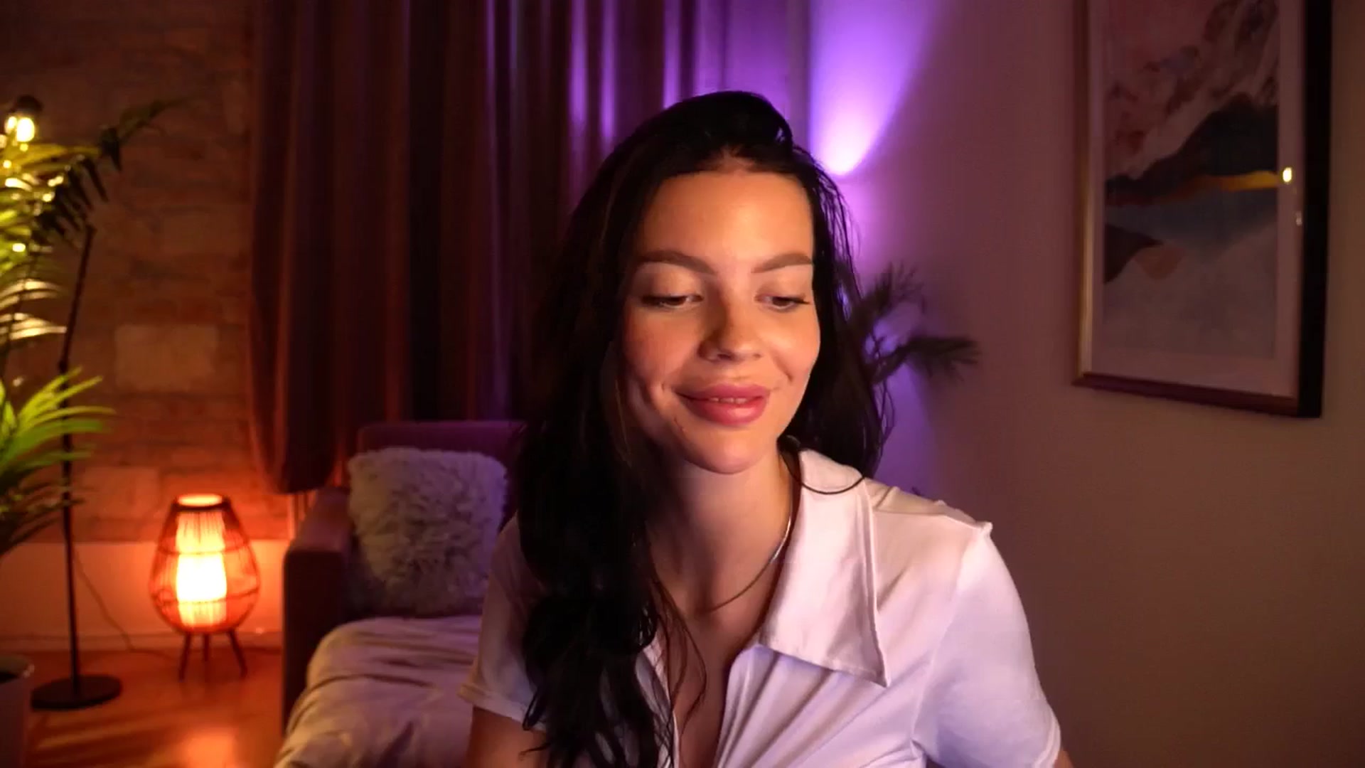 Gallery image thumbnail from hollydollly_'s myfreecams stream on, 09/14/2024, 14:59 image 9 of 20