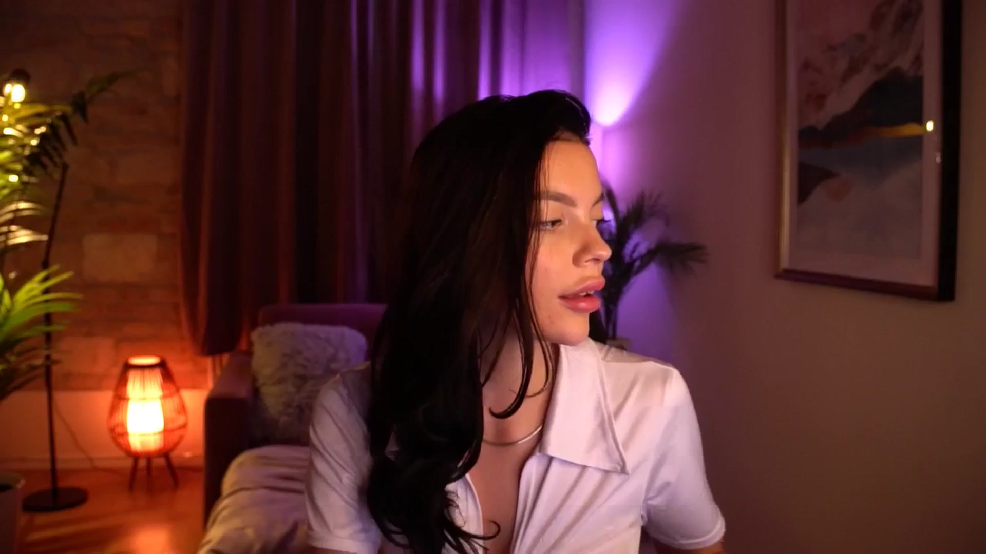 Gallery image thumbnail from hollydollly_'s myfreecams stream on, 09/14/2024, 14:59 image 12 of 20