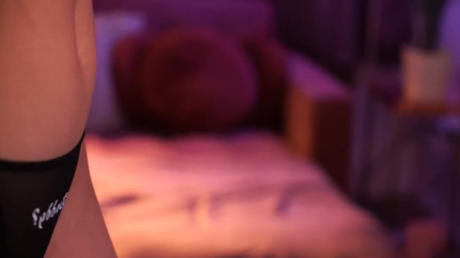 Gallery image thumbnail from hollydollly_'s myfreecams stream on, 02/23/2025, 19:37 image 16 of 20