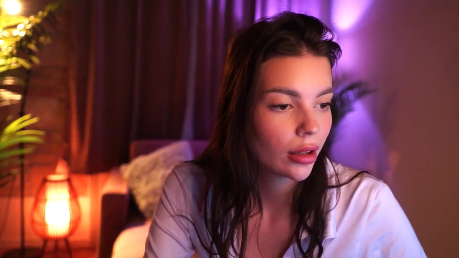 Gallery image thumbnail from hollydollly_'s myfreecams stream on, 02/23/2025, 21:59 image 19 of 20