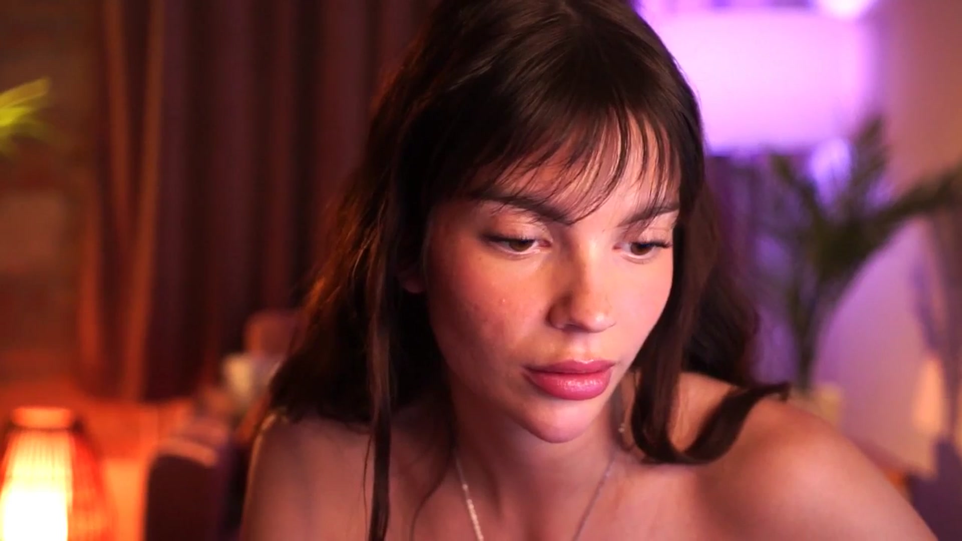 Gallery image thumbnail from hollydollly_'s myfreecams stream on, 03/16/2025, 20:52 image 14 of 20