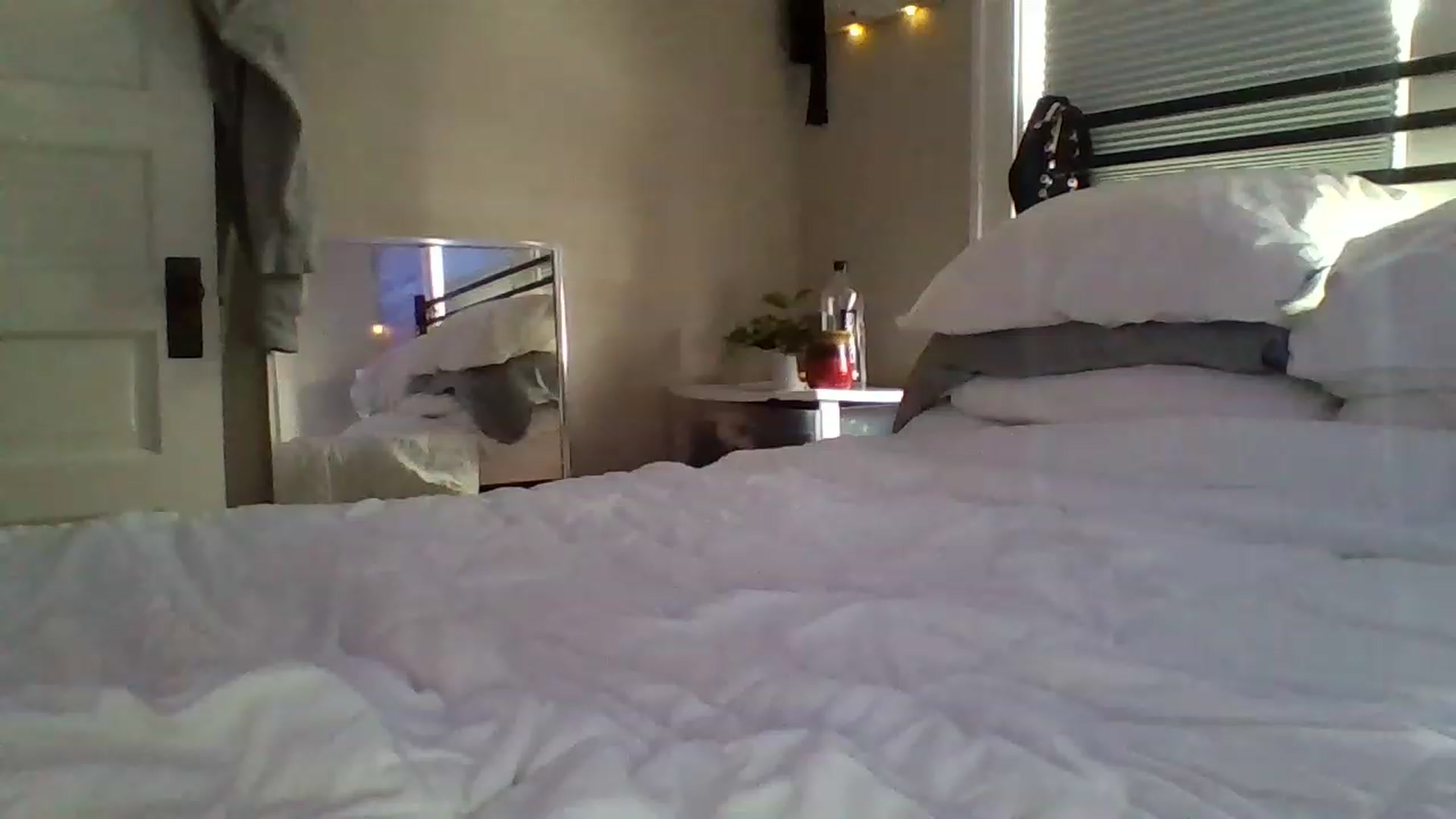 Gallery image thumbnail from hollywoodhot1's myfreecams stream on, 03/23/2023, 13:43 image 20 of 20