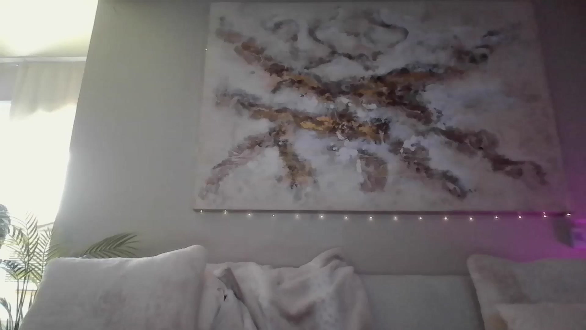 Gallery image thumbnail from hollywoodhot1's myfreecams stream on, 10/20/2024, 16:20 image 11 of 20