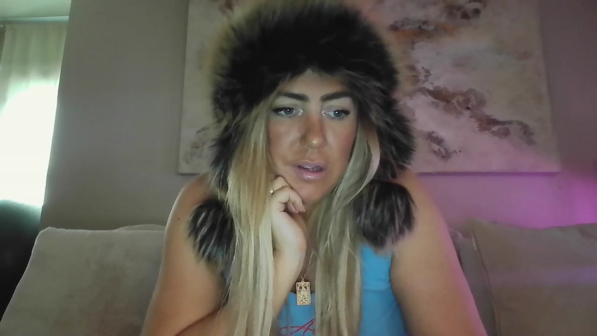 Gallery image thumbnail from hollywoodhot1's myfreecams stream on, 11/22/2024, 17:37 image 19 of 20