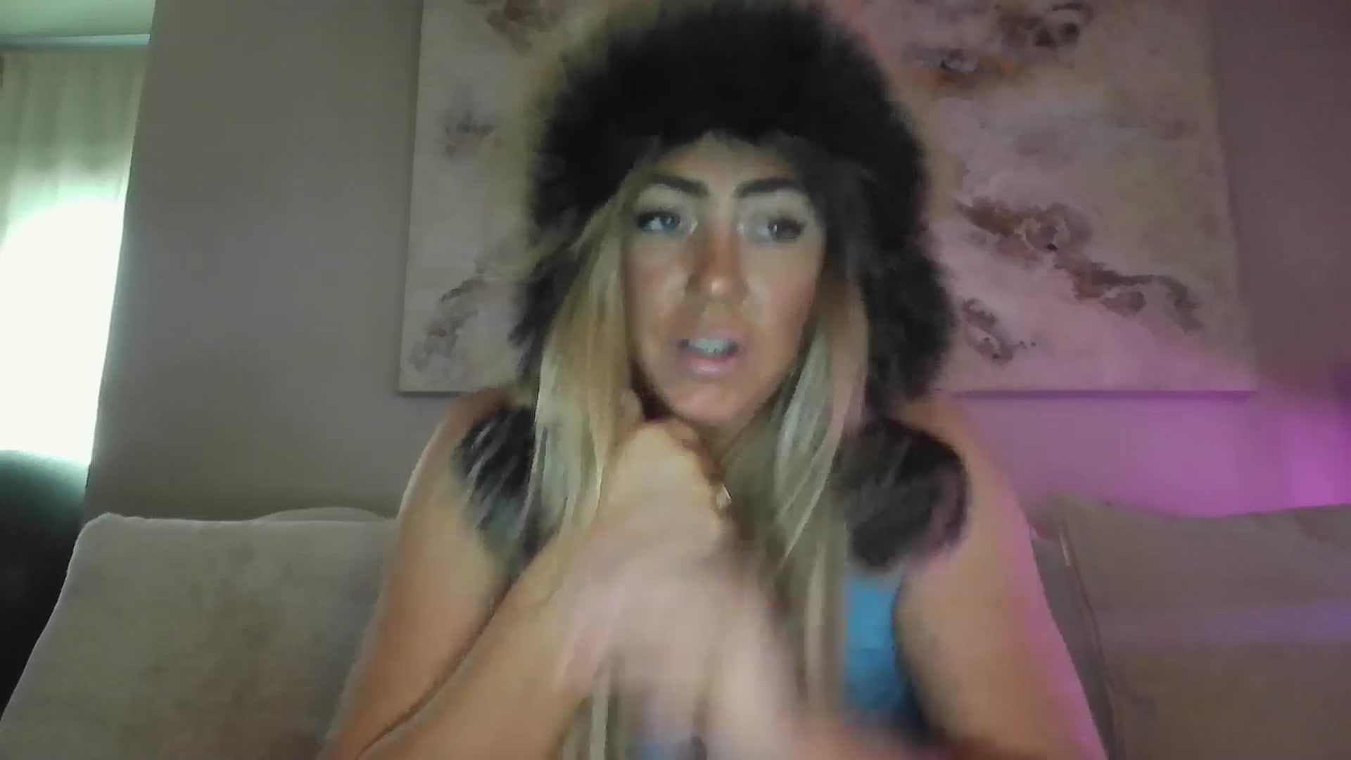 Gallery image thumbnail from hollywoodhot1's myfreecams stream on, 11/22/2024, 17:37 image 20 of 20