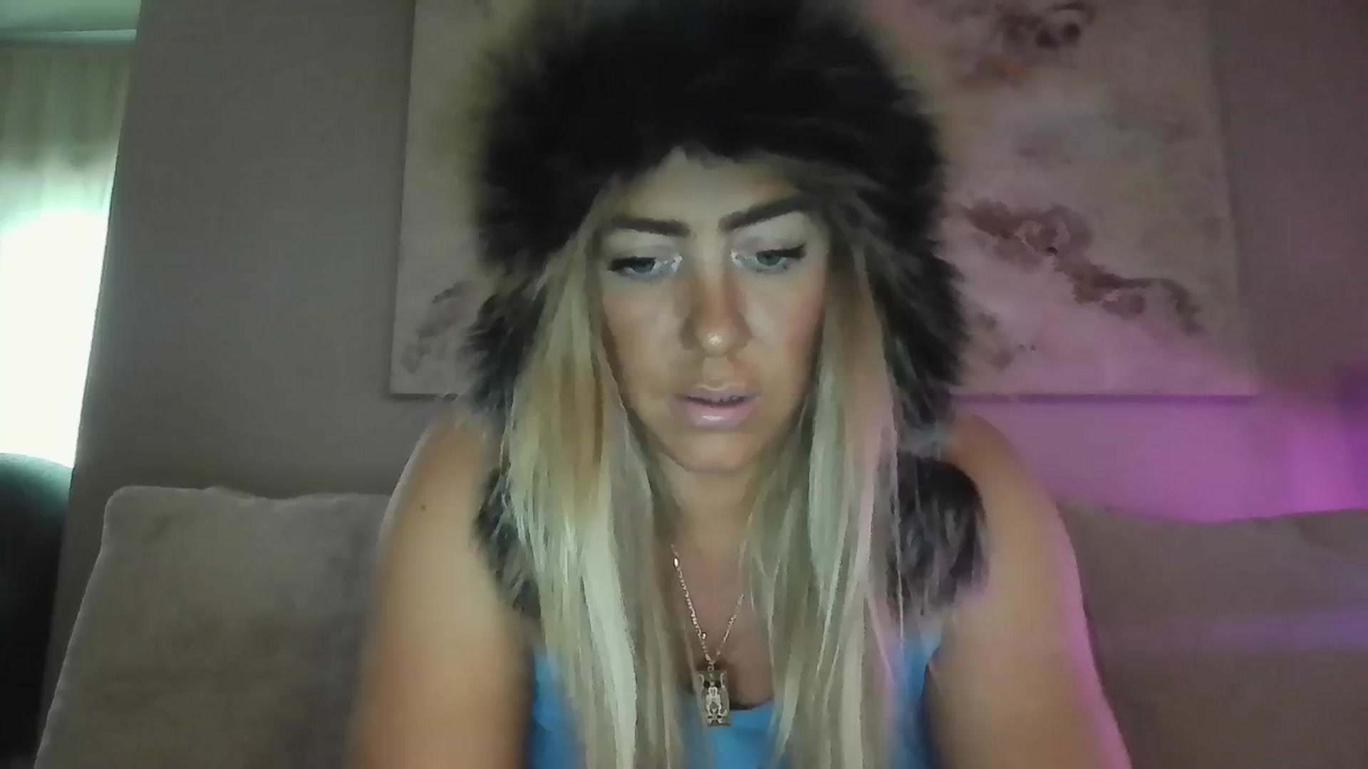 Gallery image thumbnail from hollywoodhot1's myfreecams stream on, 11/22/2024, 17:37 image 14 of 20