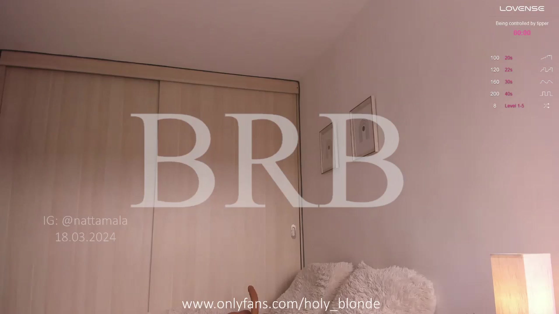 Gallery image thumbnail from holy_blonde's myfreecams stream on, 03/18/2024, 17:35 image 18 of 20